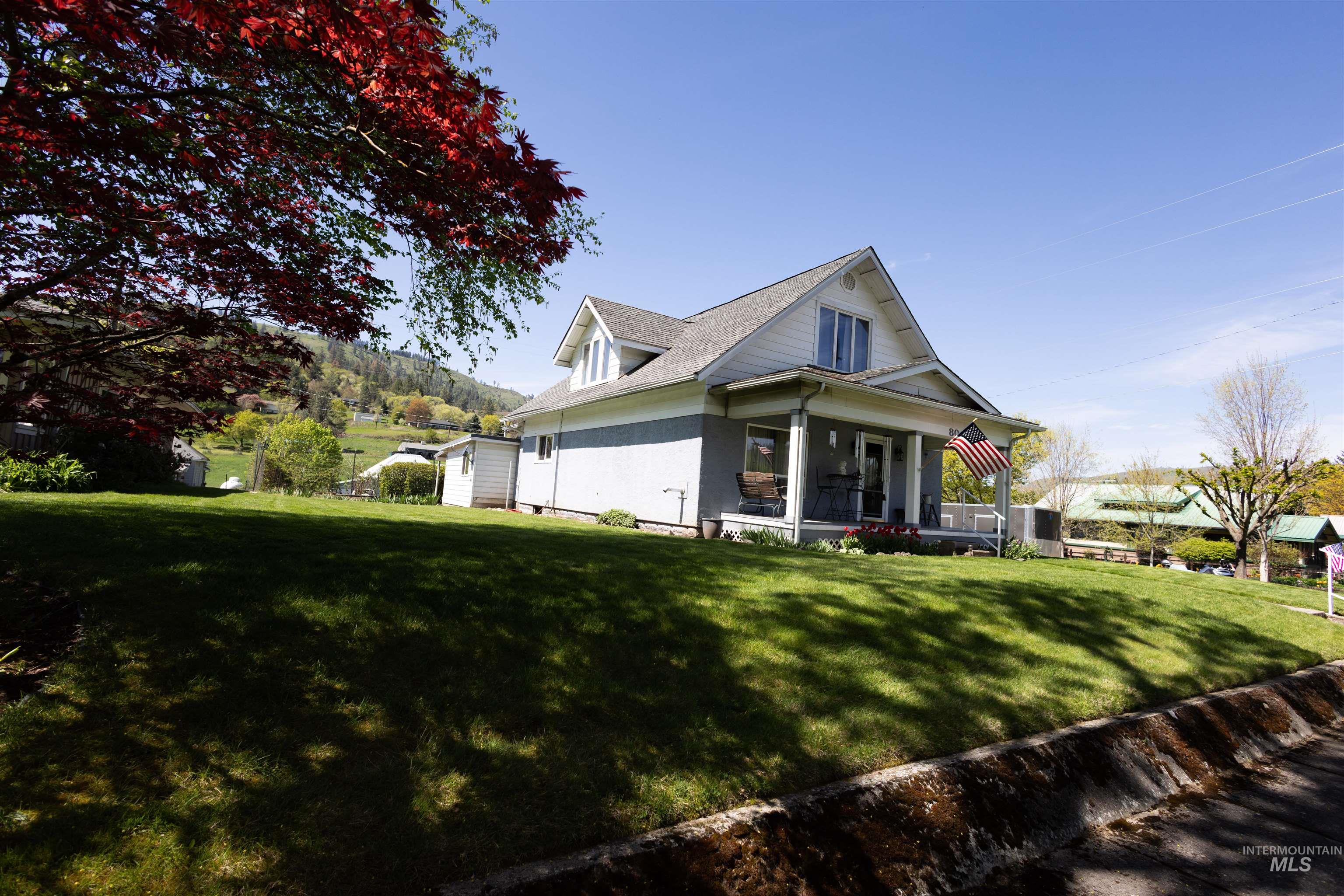 804 Maple St, Kamiah, Idaho 83536, 3 Bedrooms, 2 Bathrooms, Residential For Sale, Price $339,000,MLS 98974381