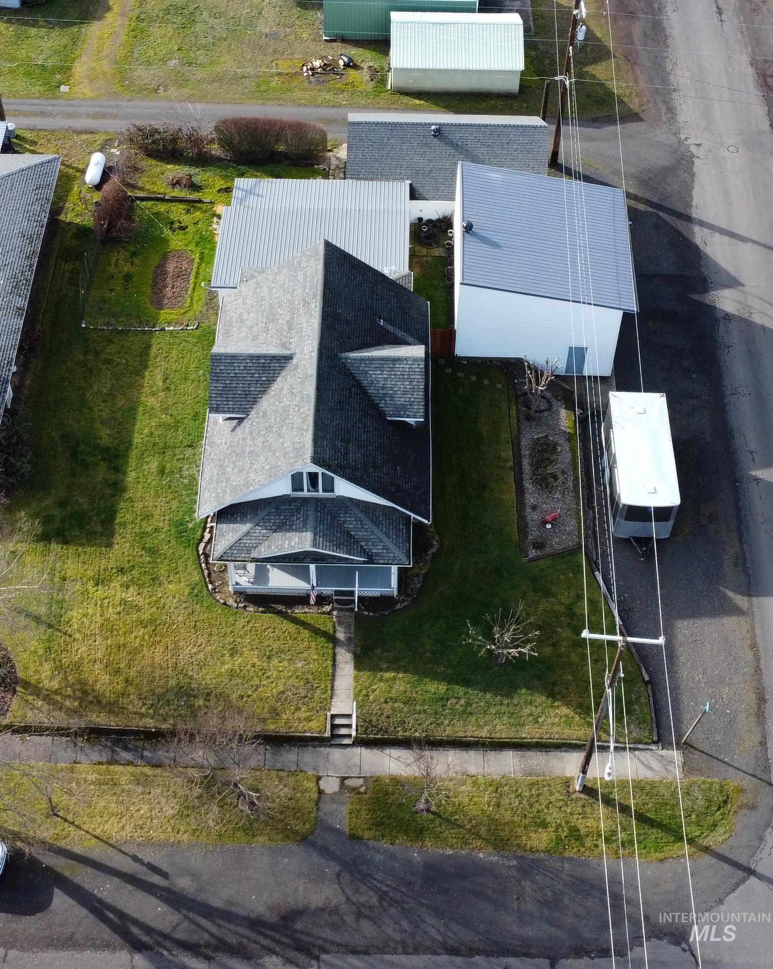 804 Maple St, Kamiah, Idaho 83536, 3 Bedrooms, 2 Bathrooms, Residential For Sale, Price $339,000,MLS 98974381