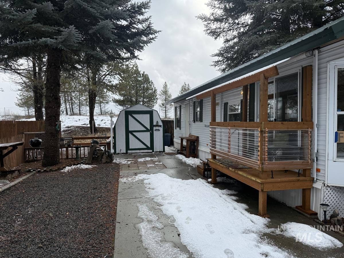 13 F Street, Cascade, Idaho 83611, 1 Bedroom, 1 Bathroom, Residential For Sale, Price $127,500,MLS 98974383