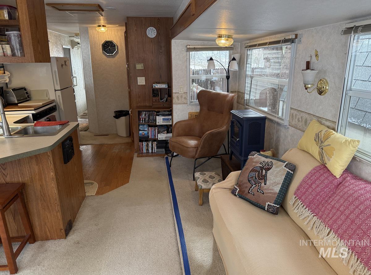 13 F Street, Cascade, Idaho 83611, 1 Bedroom, 1 Bathroom, Residential For Sale, Price $127,500,MLS 98974383