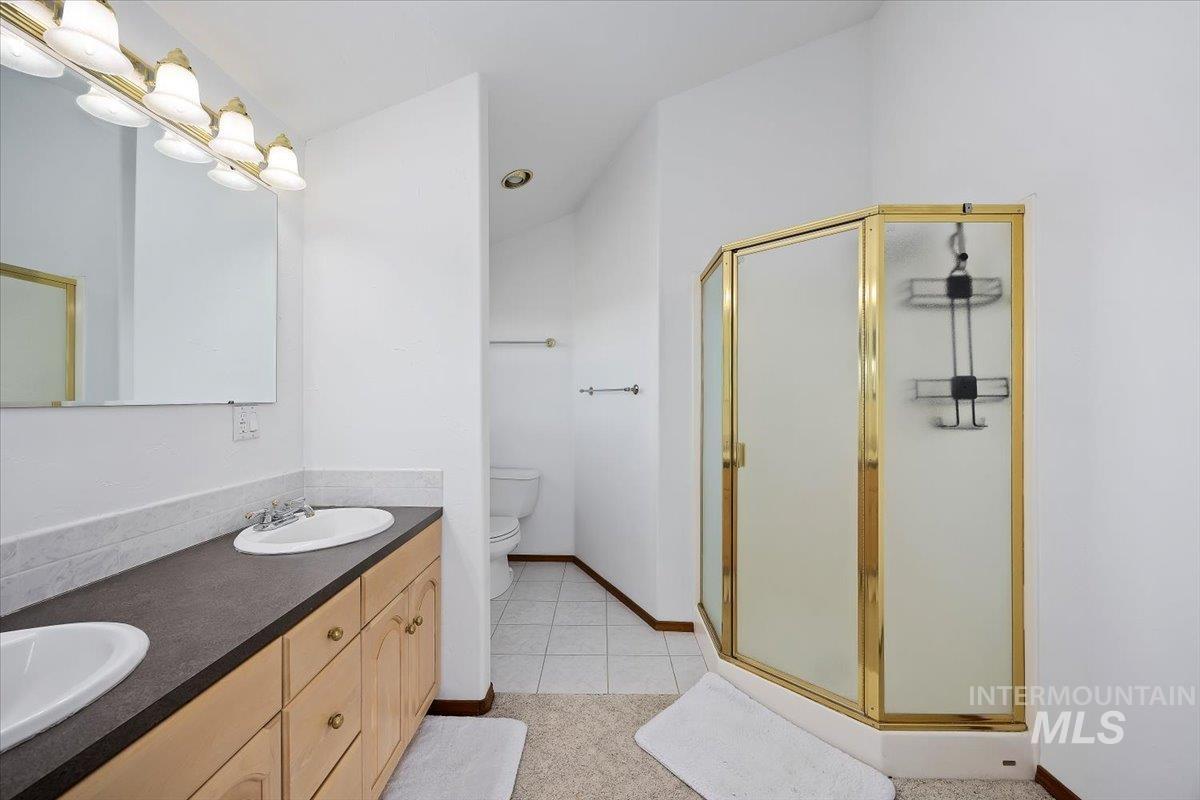 101 Quail Ridge Dr, Shoshone, Idaho 83352, 6 Bedrooms, 4.5 Bathrooms, Residential For Sale, Price $695,000,MLS 98974384