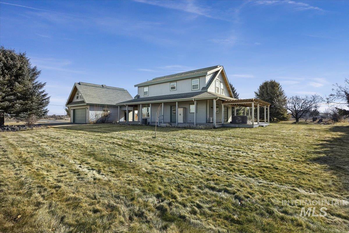 101 Quail Ridge Dr, Shoshone, Idaho 83352, 6 Bedrooms, 4.5 Bathrooms, Residential For Sale, Price $695,000,MLS 98974384