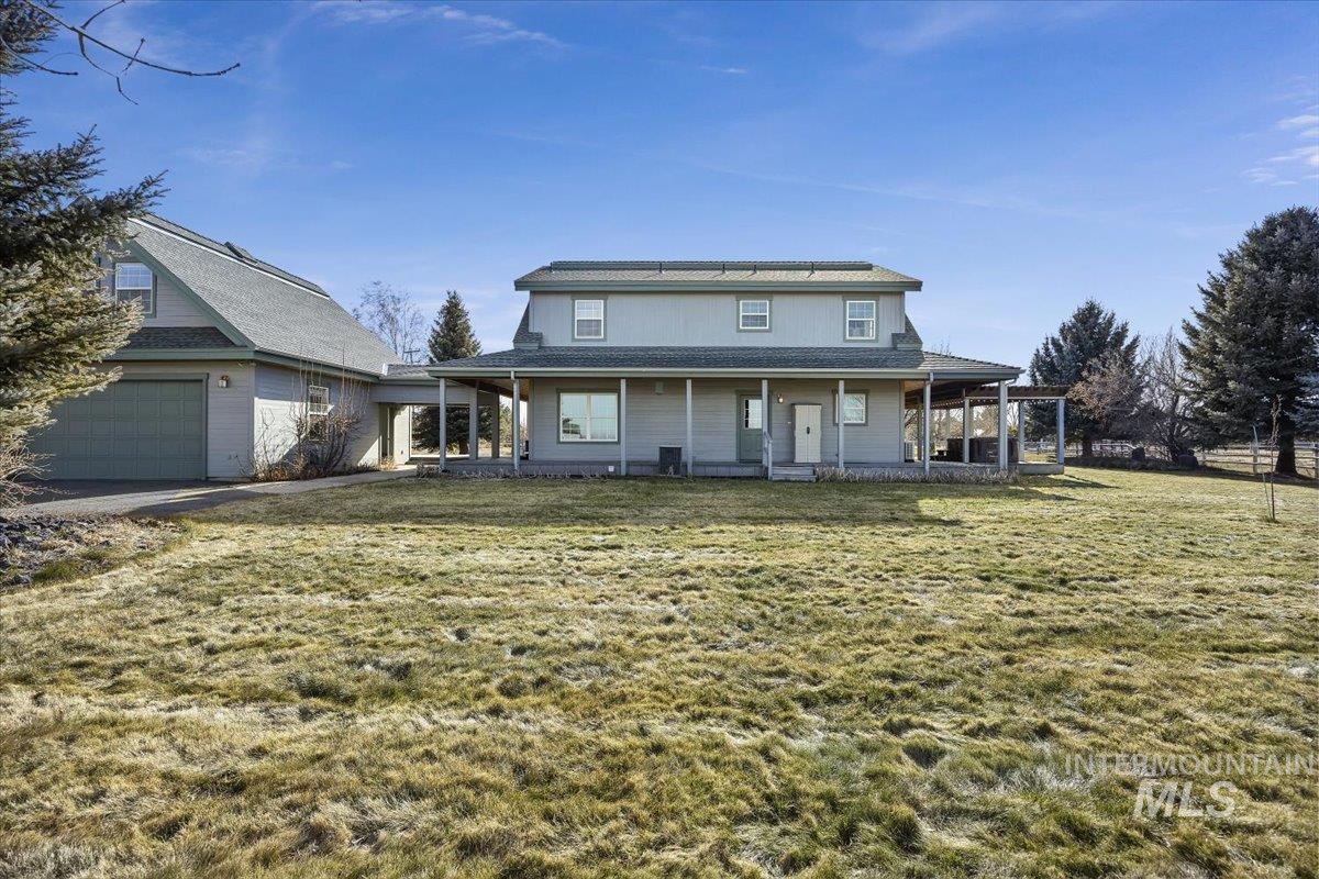 101 Quail Ridge Dr, Shoshone, Idaho 83352, 6 Bedrooms, 4.5 Bathrooms, Residential For Sale, Price $695,000,MLS 98974384