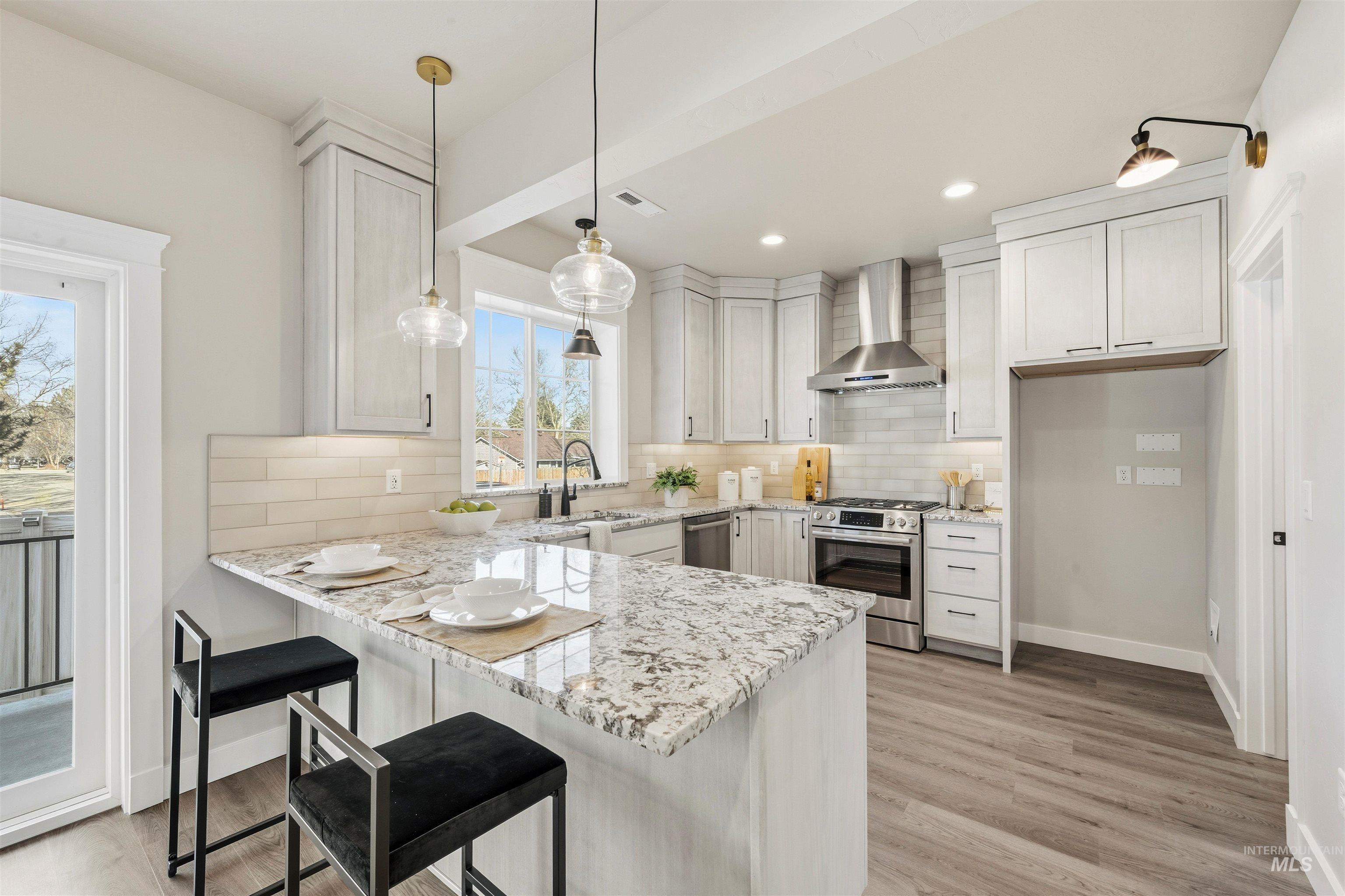 10093 W McMillan Rd, Boise, Idaho 83704, 4 Bedrooms, 3.5 Bathrooms, Residential For Sale, Price $650,000,MLS 98974388