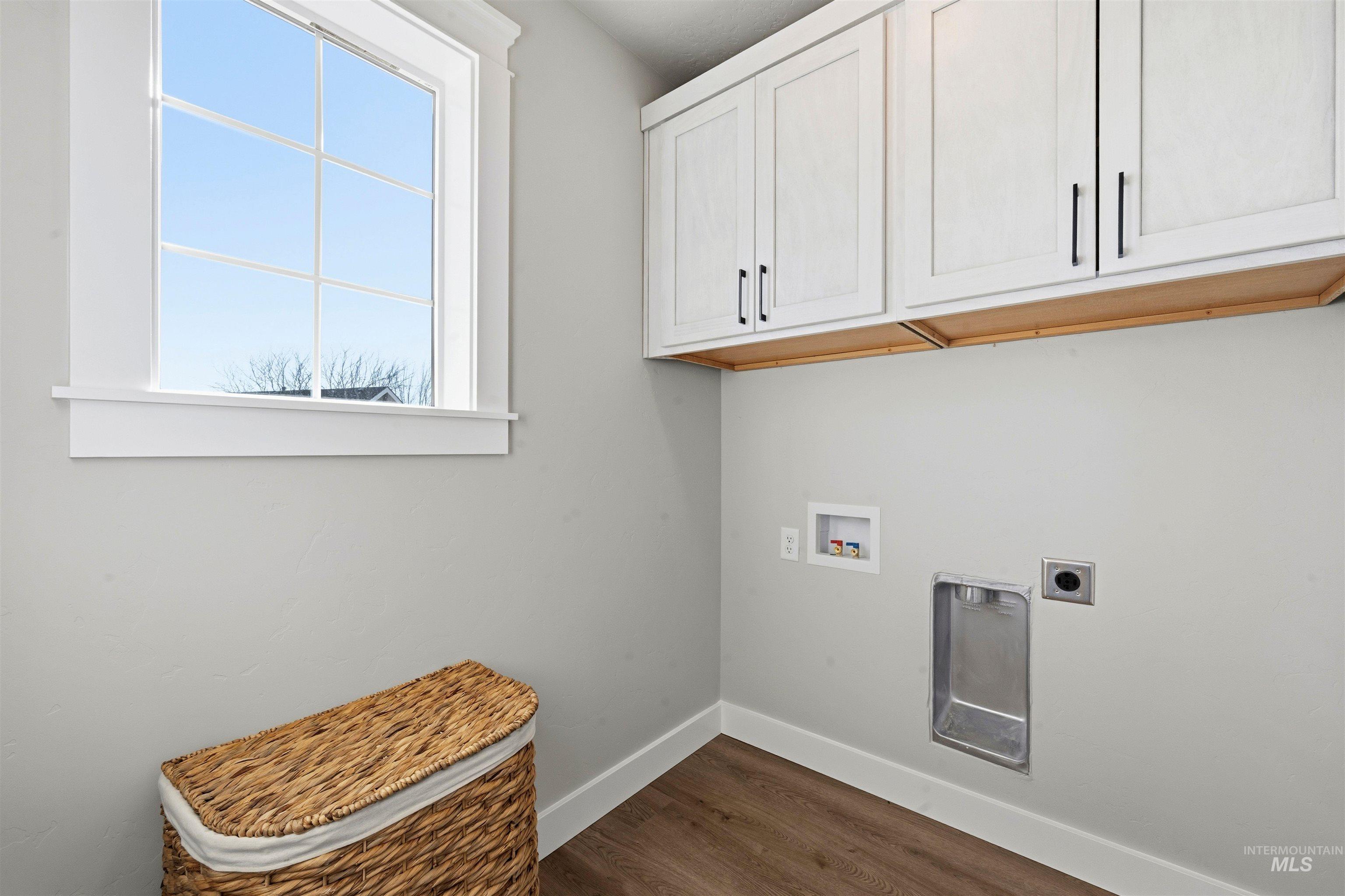 10093 W McMillan Rd, Boise, Idaho 83704, 4 Bedrooms, 3.5 Bathrooms, Residential For Sale, Price $650,000,MLS 98974388