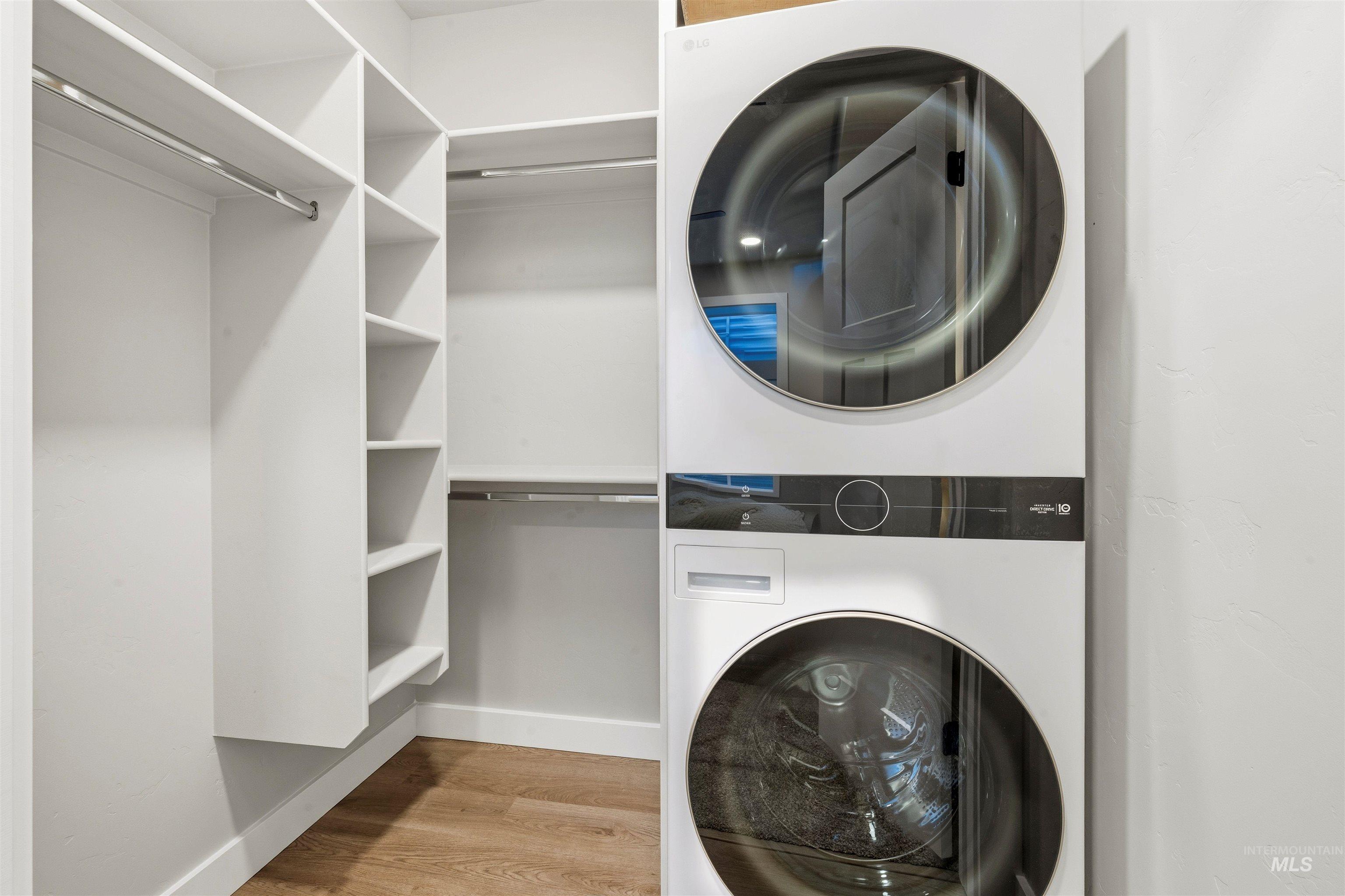 10093 W McMillan Rd, Boise, Idaho 83704, 4 Bedrooms, 3.5 Bathrooms, Residential For Sale, Price $650,000,MLS 98974388