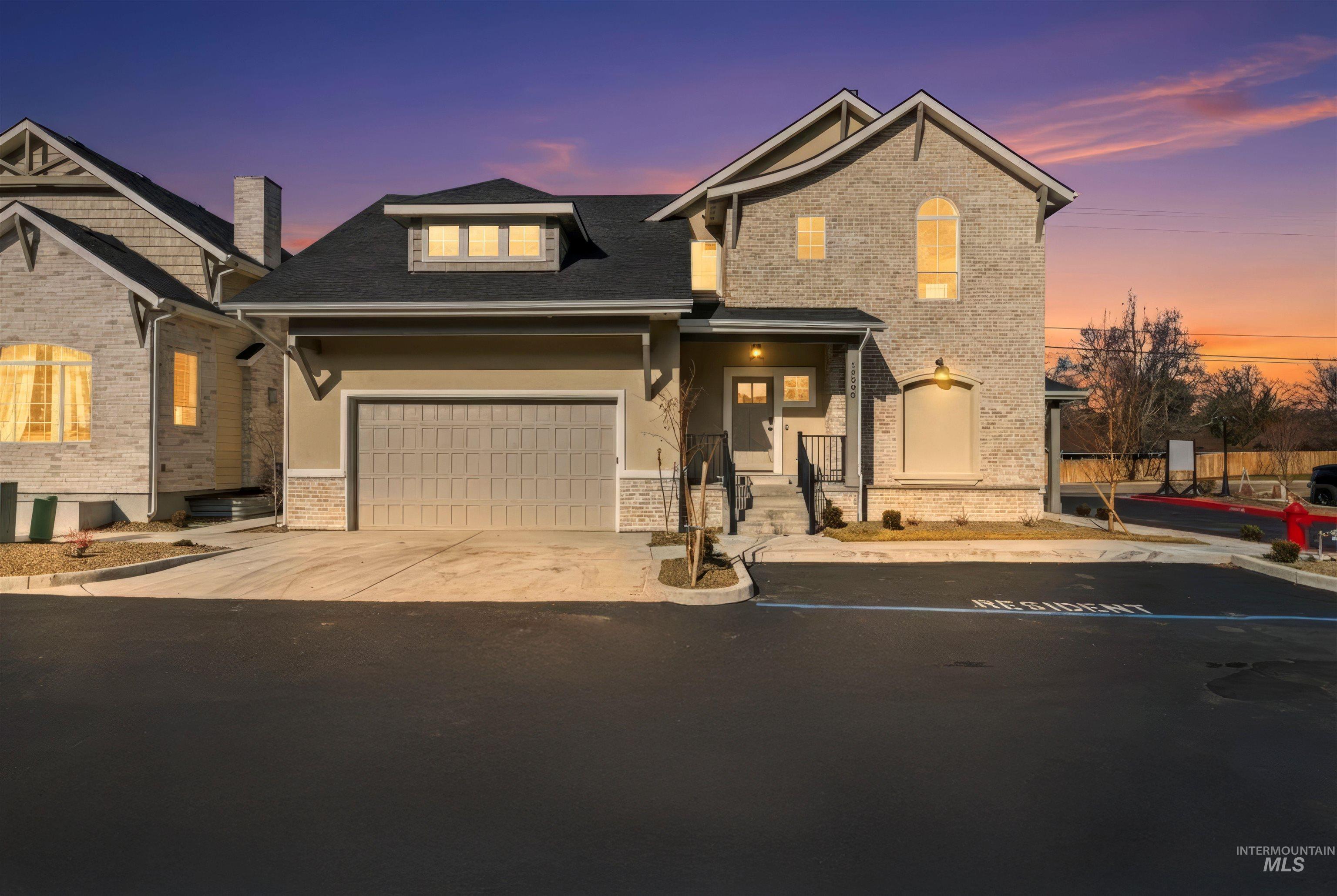 10093 W McMillan Rd, Boise, Idaho 83704, 3 Bedrooms, 2.5 Bathrooms, Residential Income For Sale, Price $650,000,MLS 98974389