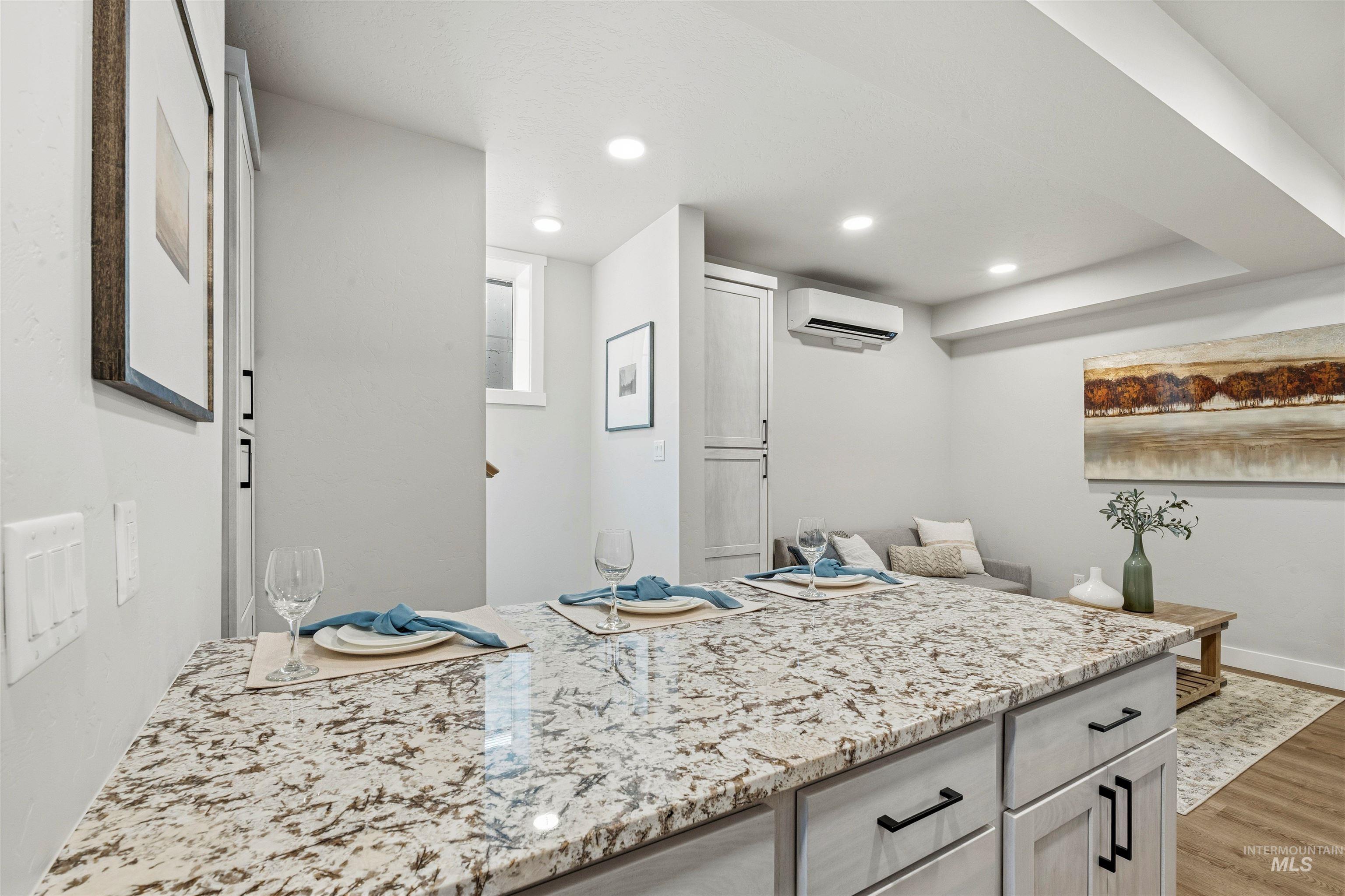 10093 W McMillan Rd, Boise, Idaho 83704, 3 Bedrooms, 2.5 Bathrooms, Residential Income For Sale, Price $650,000,MLS 98974389