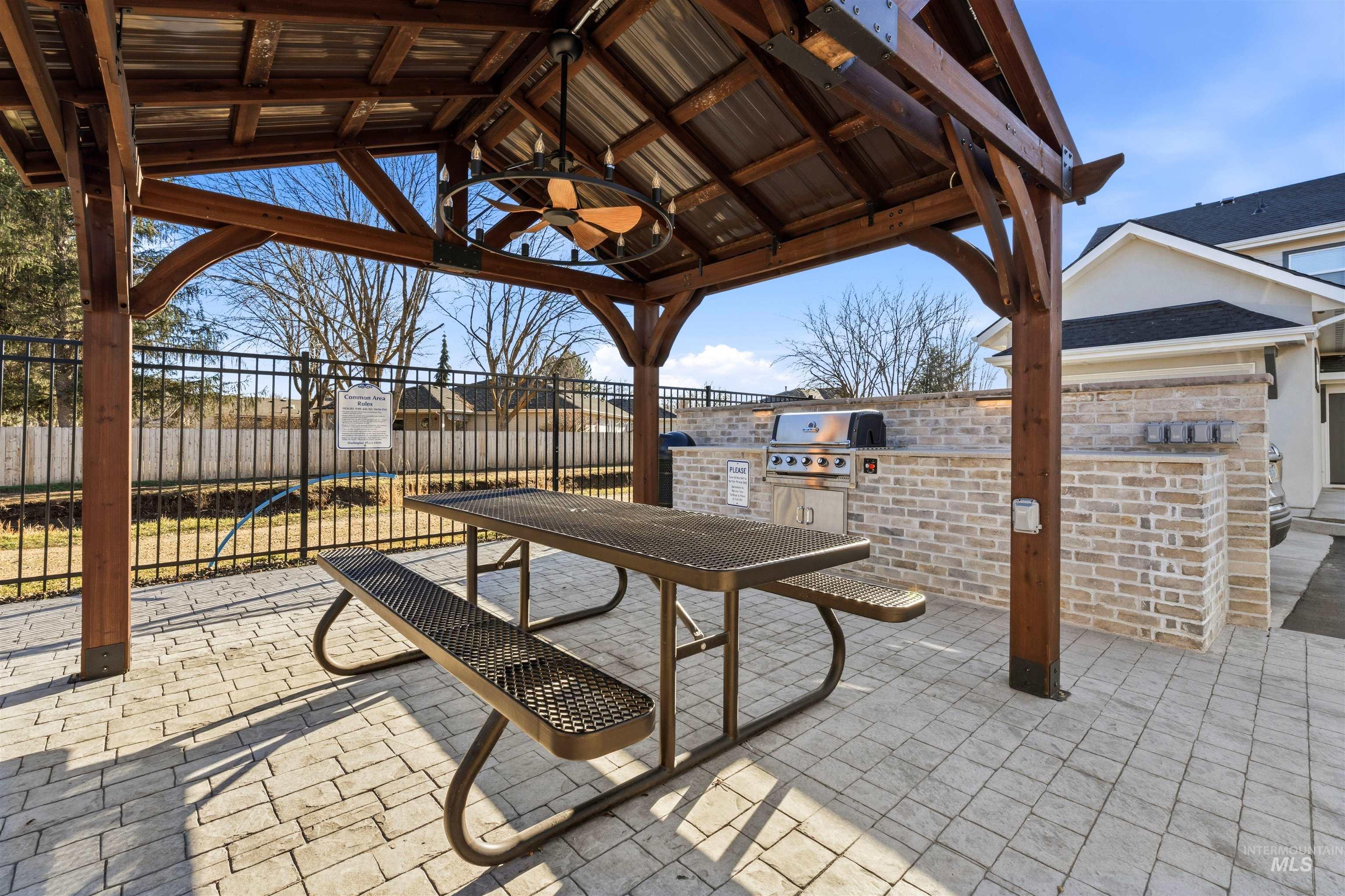 10093 W McMillan Rd, Boise, Idaho 83704, 3 Bedrooms, 2.5 Bathrooms, Residential Income For Sale, Price $650,000,MLS 98974389