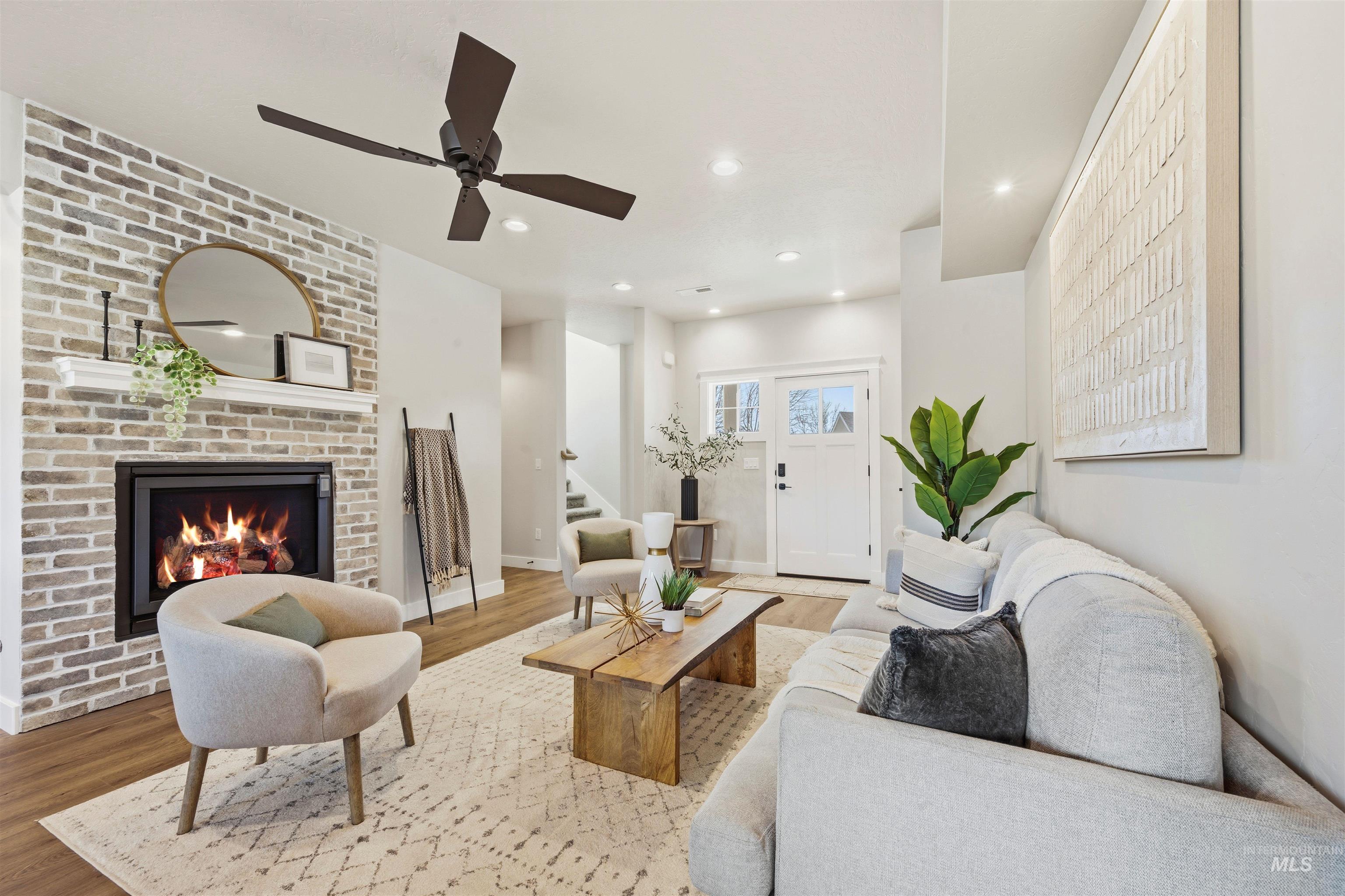 10093 W McMillan Rd, Boise, Idaho 83704, 3 Bedrooms, 2.5 Bathrooms, Residential Income For Sale, Price $650,000,MLS 98974389