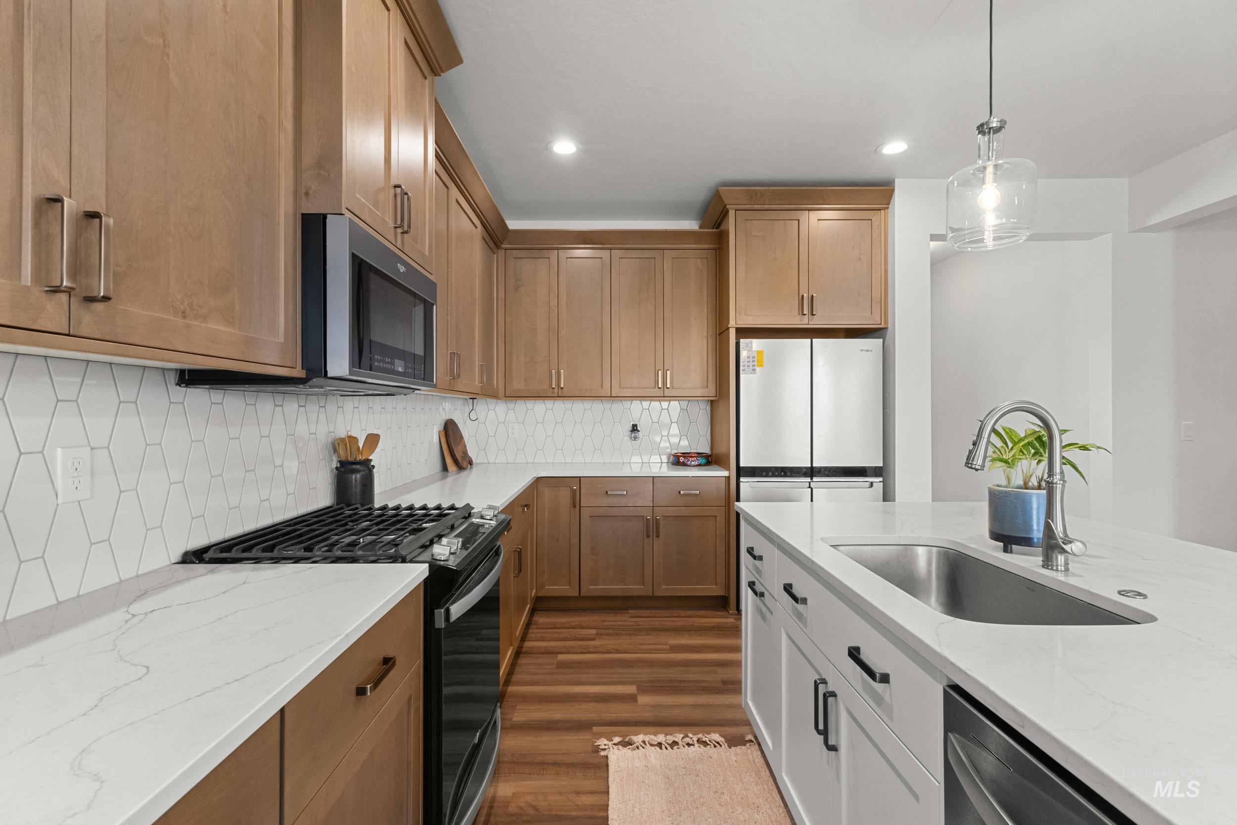 9058 W Virginia City Drive, Star, Idaho 83669, 3 Bedrooms, 2 Bathrooms, Residential For Sale, Price $490,000,MLS 98974390