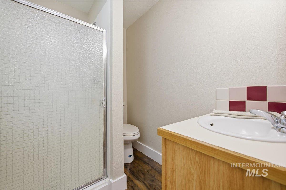 1204 Teton Ave, Caldwell, Idaho 83605, 3 Bedrooms, 2 Bathrooms, Residential For Sale, Price $438,000,MLS 98974392