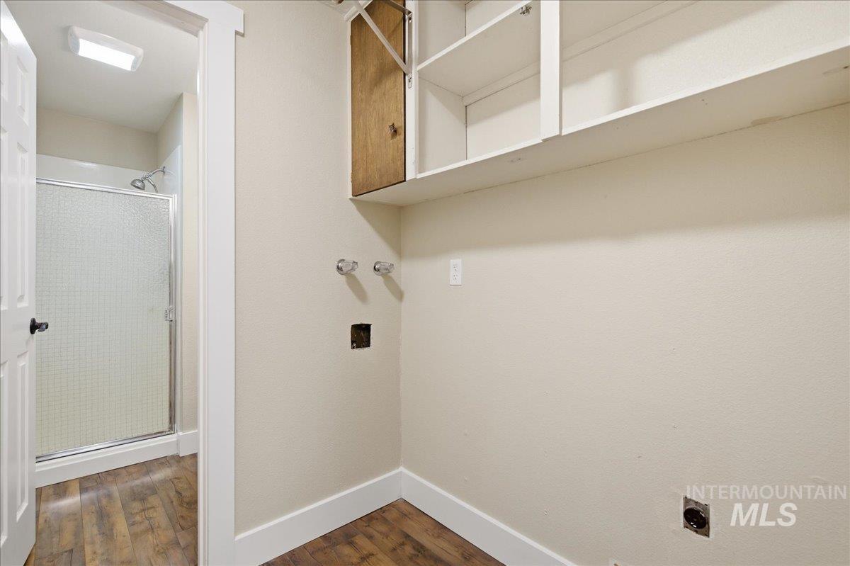 1204 Teton Ave, Caldwell, Idaho 83605, 3 Bedrooms, 2 Bathrooms, Residential For Sale, Price $438,000,MLS 98974392