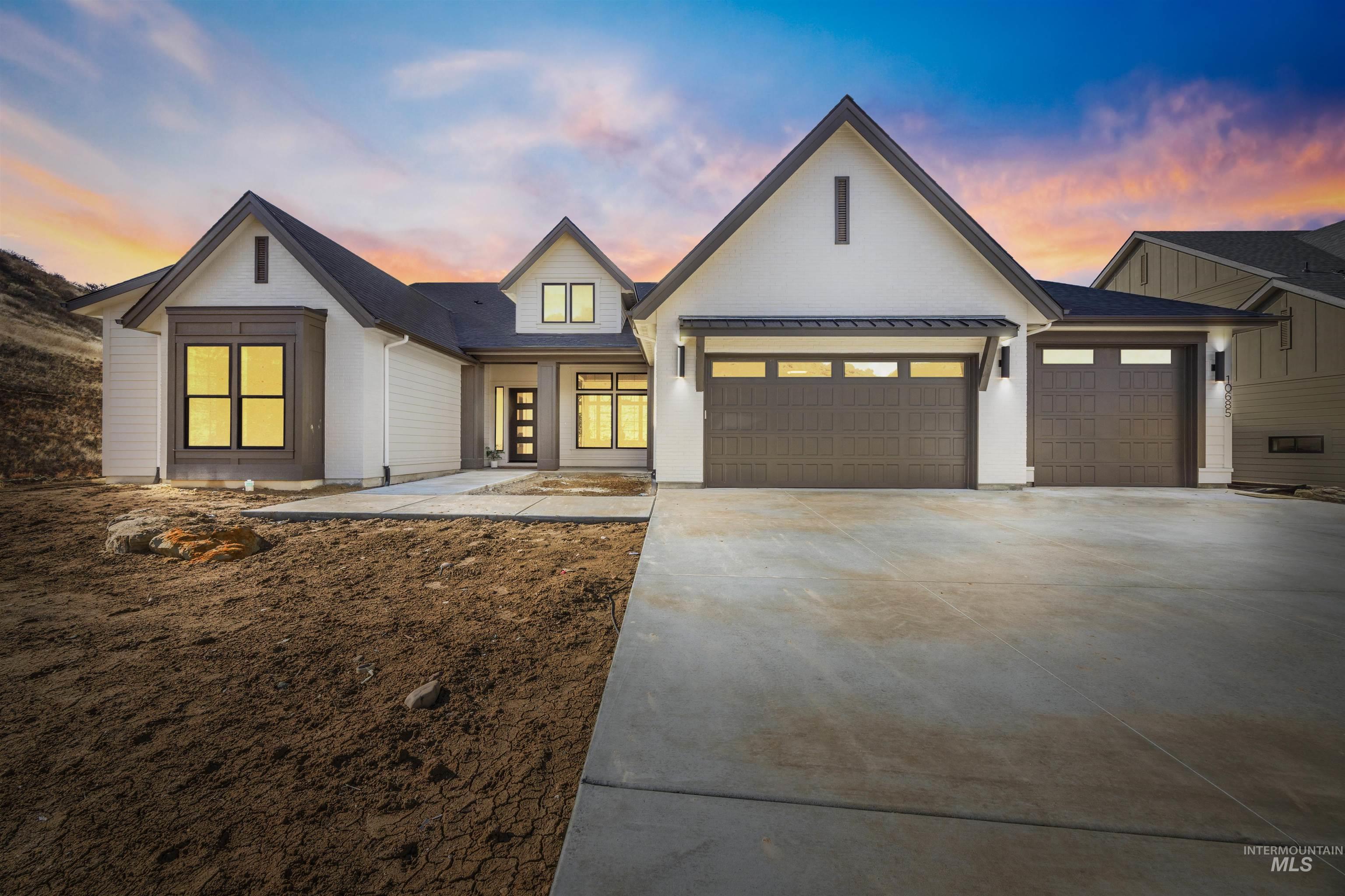 10685 N Badger Canyon Pl., Boise, Idaho 83714, 4 Bedrooms, 3.5 Bathrooms, Residential For Sale, Price $1,599,777,MLS 98974393