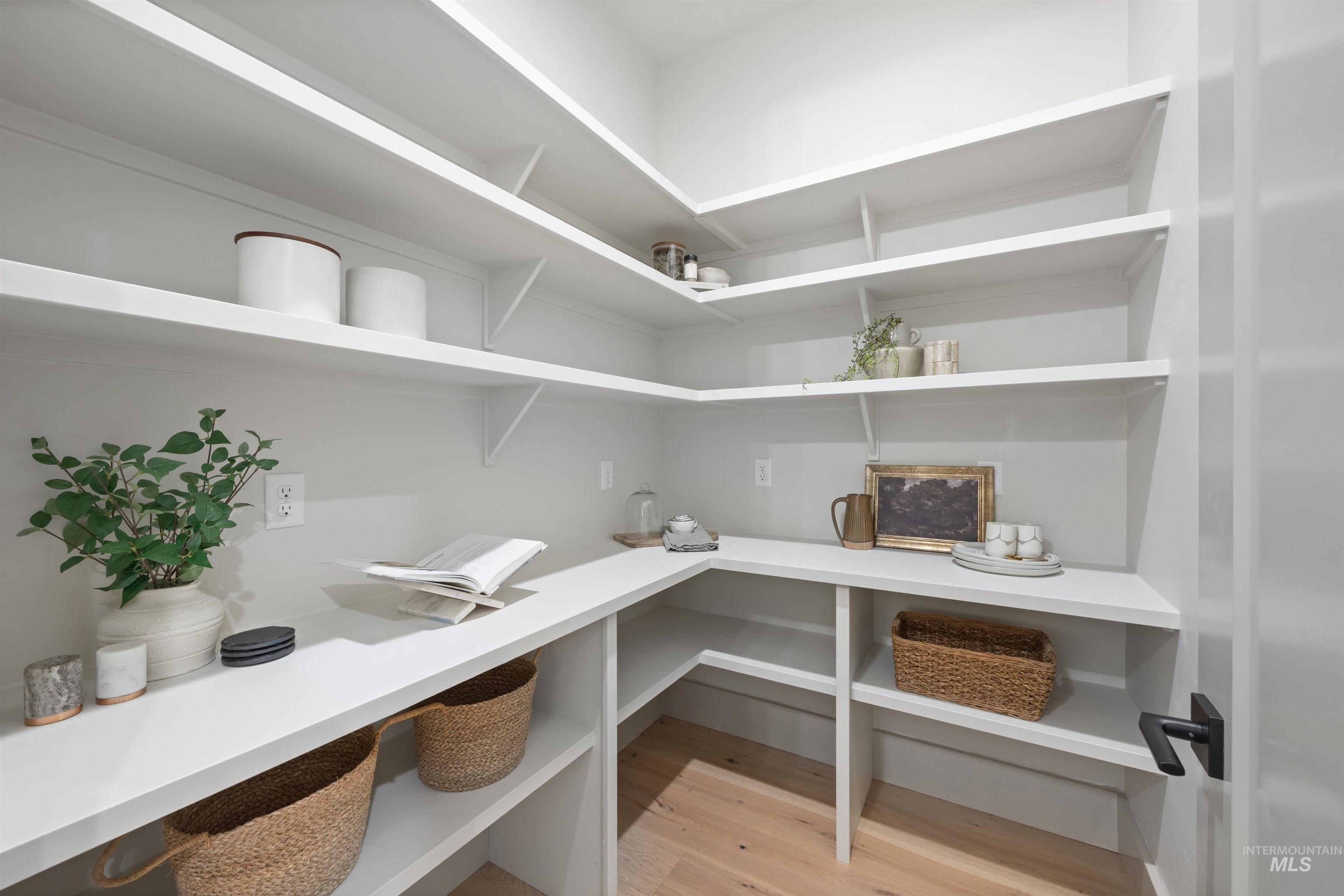 10685 N Badger Canyon Pl., Boise, Idaho 83714, 4 Bedrooms, 3.5 Bathrooms, Residential For Sale, Price $1,599,777, 98974393