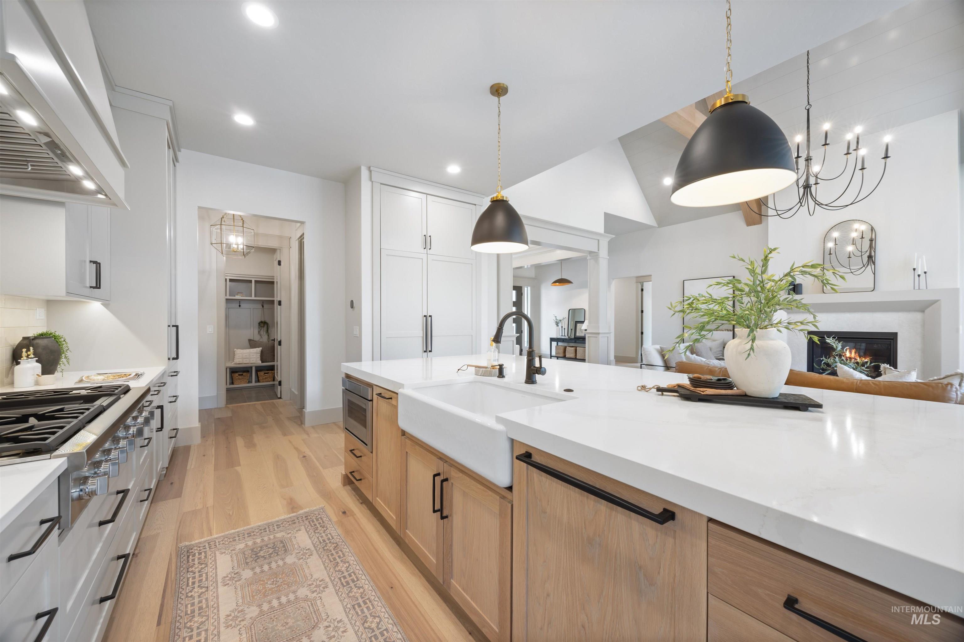 10685 N Badger Canyon Pl., Boise, Idaho 83714, 4 Bedrooms, 3.5 Bathrooms, Residential For Sale, Price $1,599,777,MLS 98974393