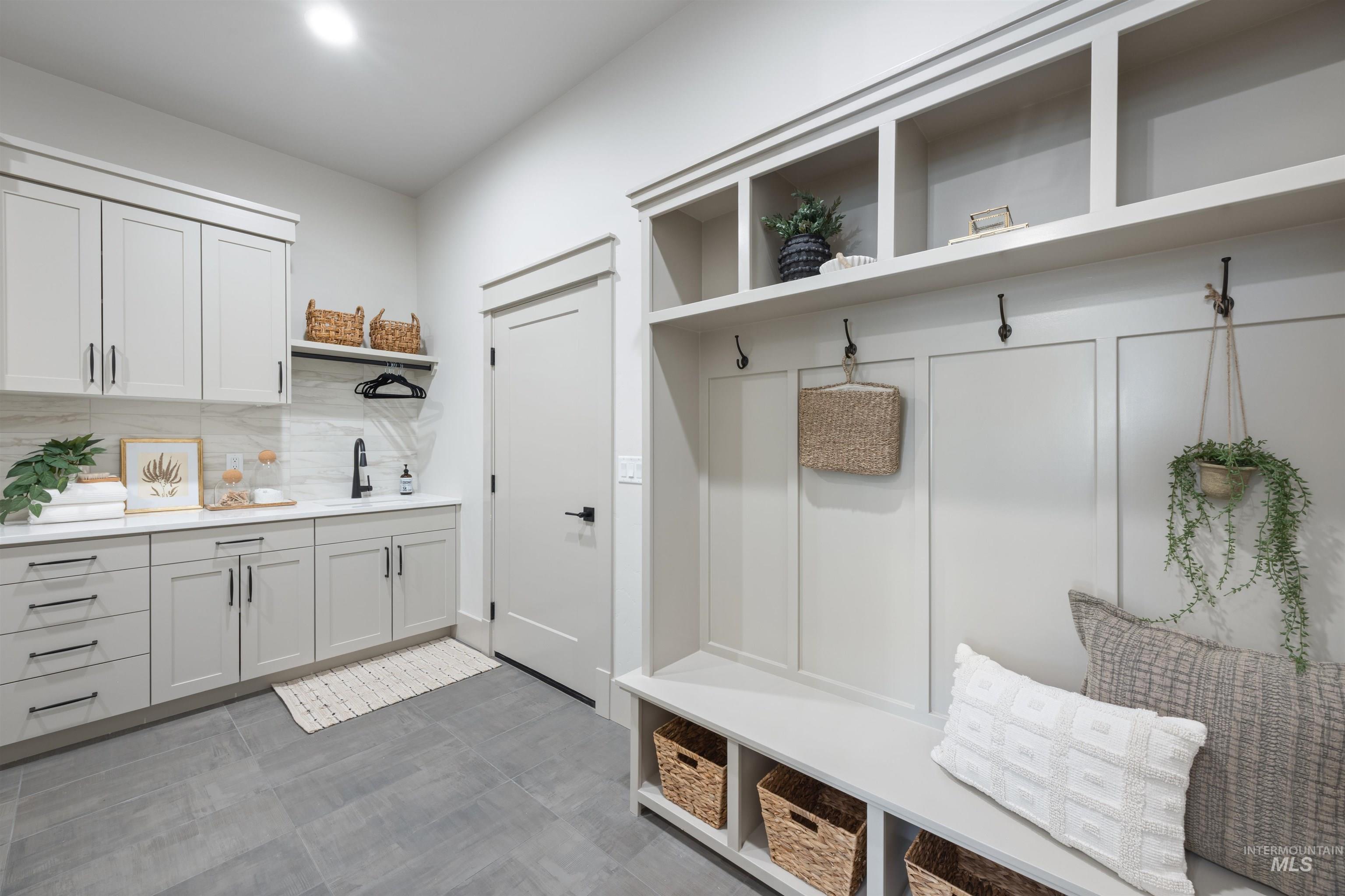 10685 N Badger Canyon Pl., Boise, Idaho 83714, 4 Bedrooms, 3.5 Bathrooms, Residential For Sale, Price $1,599,777,MLS 98974393