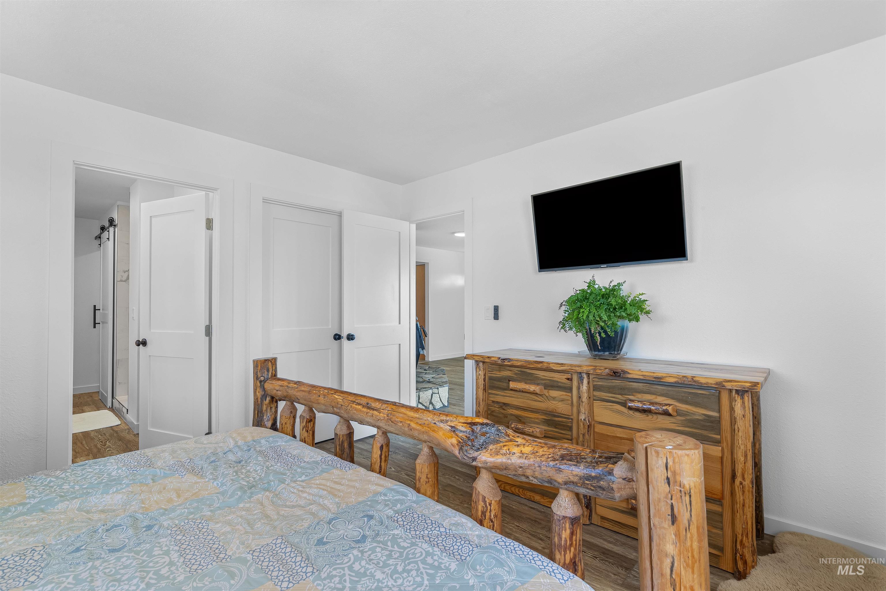 123 Glory Ln, Orofino, Idaho 83544, 3 Bedrooms, 3 Bathrooms, Residential For Sale, Price $549,000,MLS 98974398