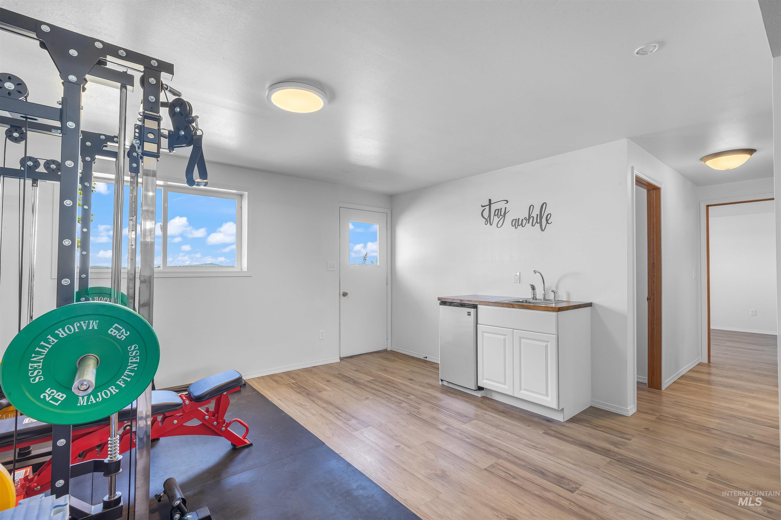 123 Glory Ln, Orofino, Idaho 83544, 3 Bedrooms, 3 Bathrooms, Residential For Sale, Price $549,000,MLS 98974398