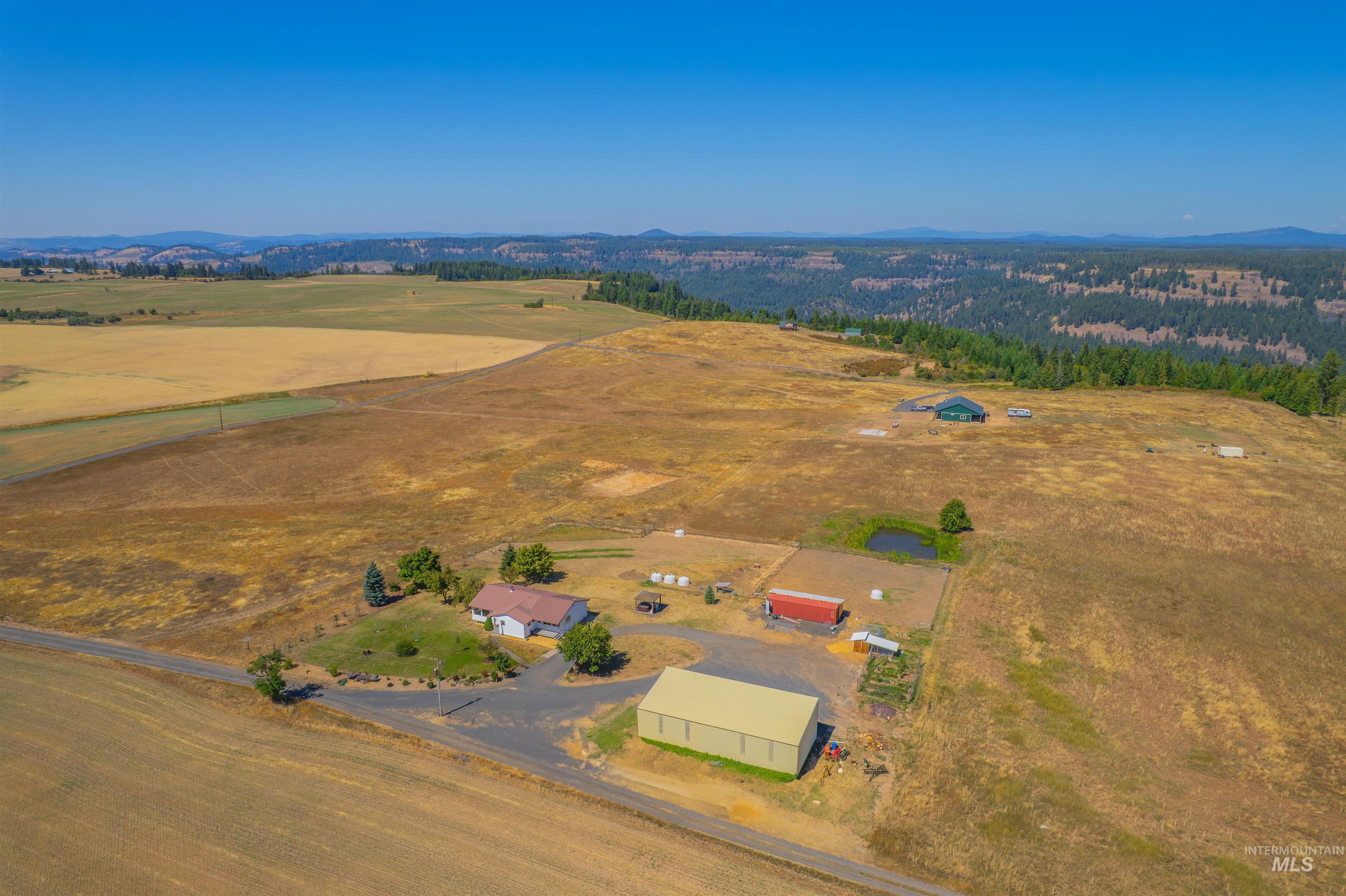 123 Glory Ln, Orofino, Idaho 83544, 3 Bedrooms, 3 Bathrooms, Residential For Sale, Price $549,000,MLS 98974398