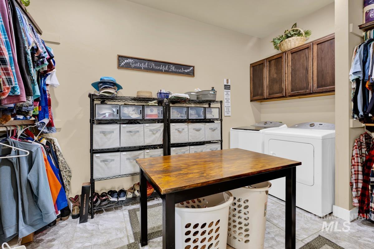 12 Open Road, Garden Valley, Idaho 83622, 2 Bedrooms, 2 Bathrooms, Residential For Sale, Price $839,000,MLS 98974399