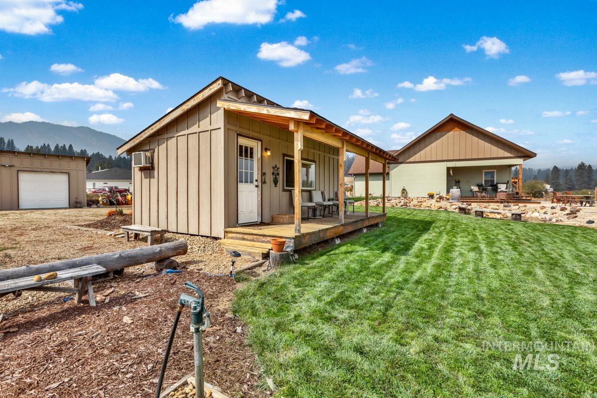 12 Open Road, Garden Valley, Idaho 83622, 2 Bedrooms, 2 Bathrooms, Residential For Sale, Price $839,000,MLS 98974399