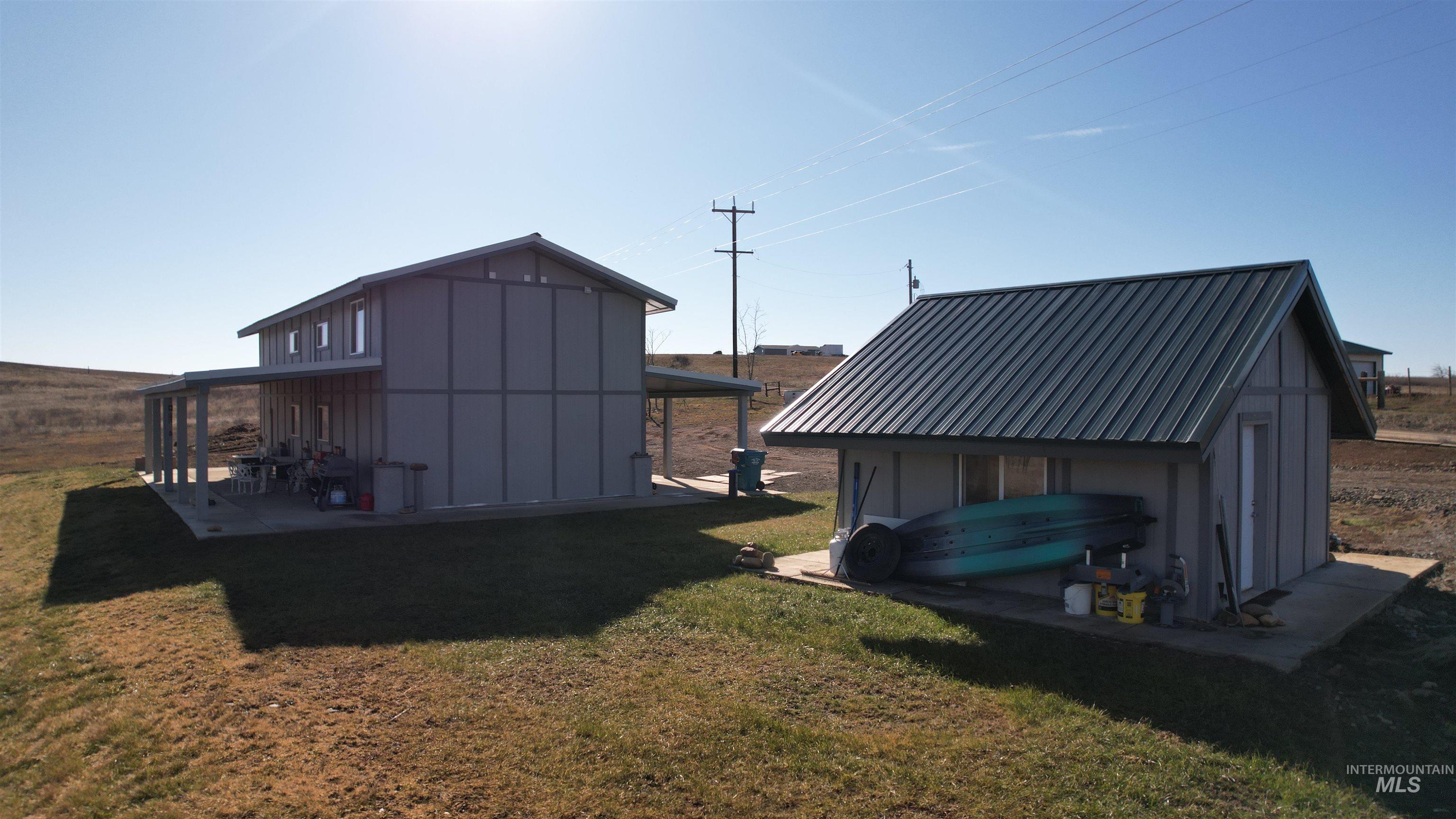 1086 Highland, Mesa, Idaho 83643, 3 Bedrooms, 2 Bathrooms, Residential For Sale, Price $525,000,MLS 98974401