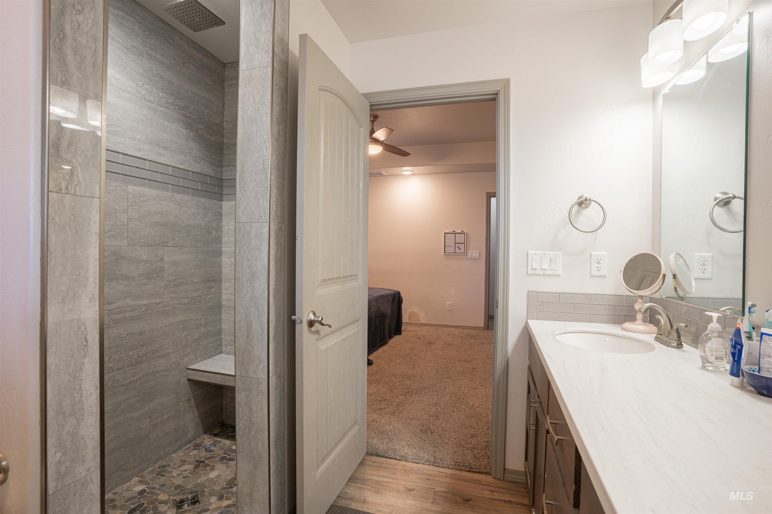 808 E Ave J, Jerome, Idaho 83338, 3 Bedrooms, 2 Bathrooms, Residential For Sale, Price $430,000,MLS 98974402