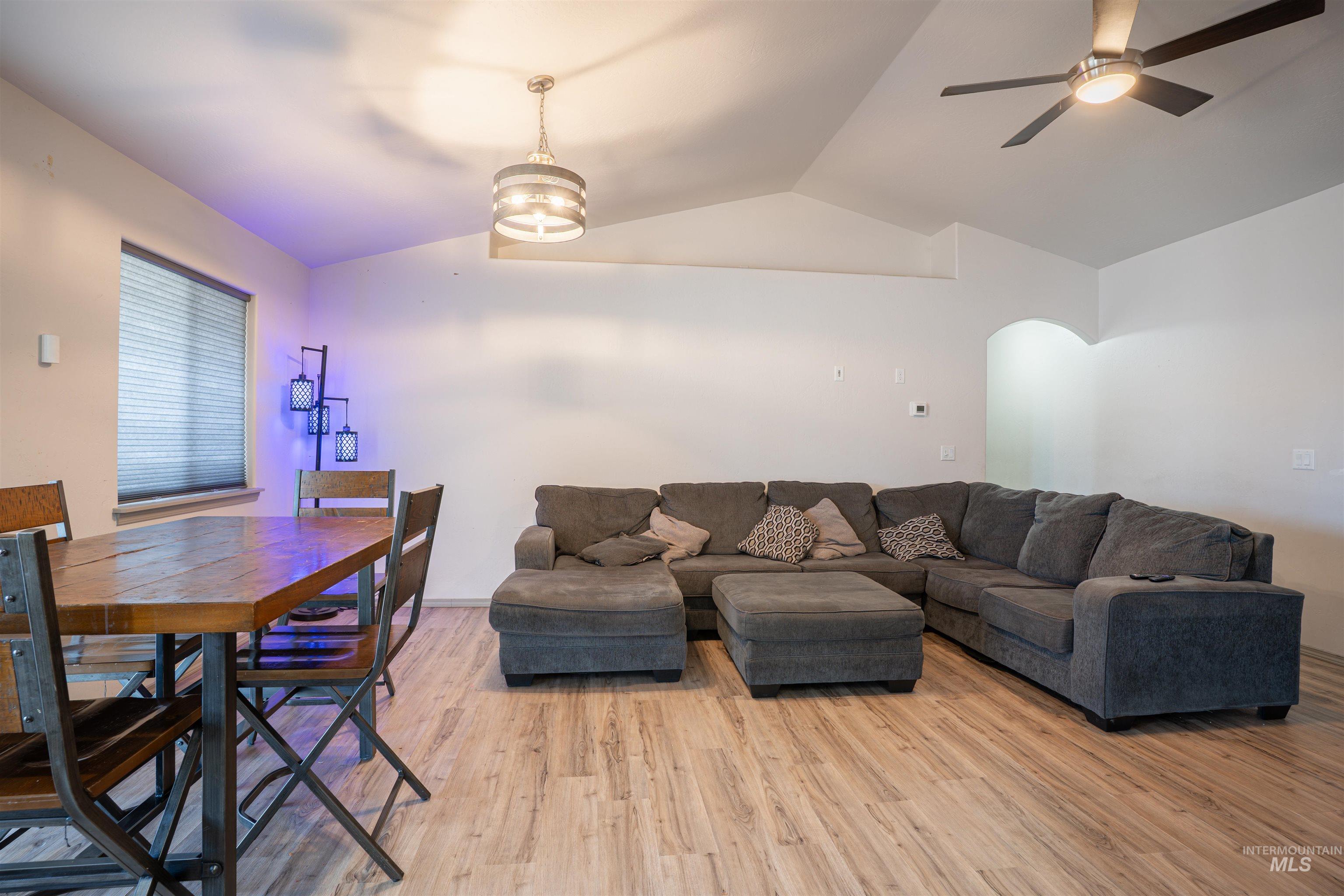 808 E Ave J, Jerome, Idaho 83338, 3 Bedrooms, 2 Bathrooms, Residential For Sale, Price $430,000,MLS 98974402