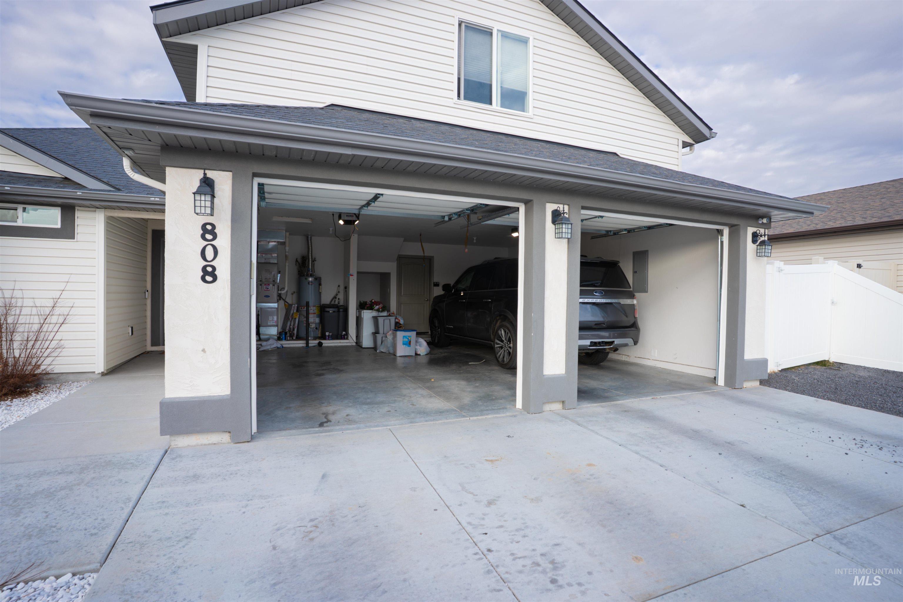 808 E Ave J, Jerome, Idaho 83338, 3 Bedrooms, 2 Bathrooms, Residential For Sale, Price $430,000,MLS 98974402