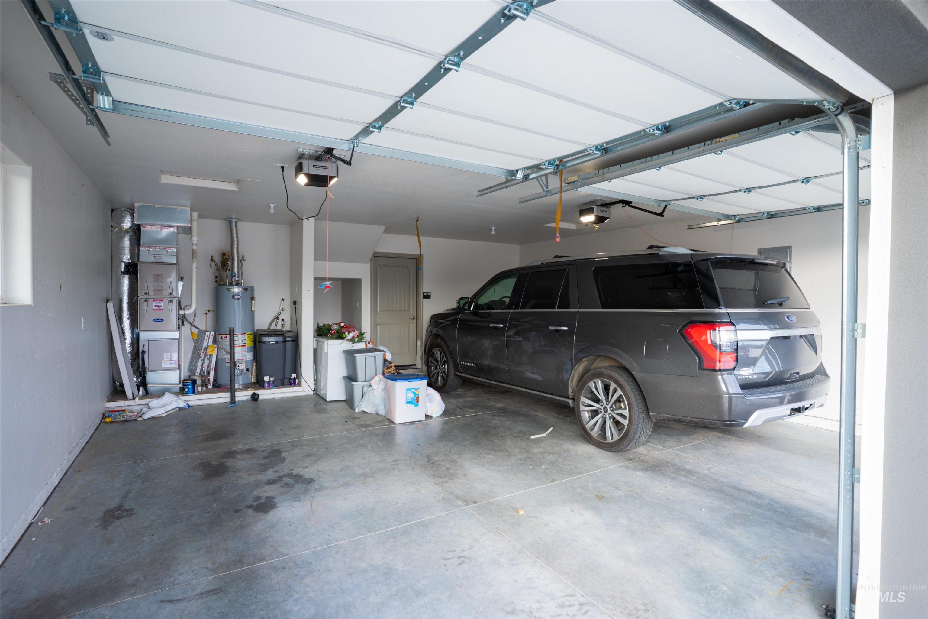 808 E Ave J, Jerome, Idaho 83338, 3 Bedrooms, 2 Bathrooms, Residential For Sale, Price $430,000,MLS 98974402