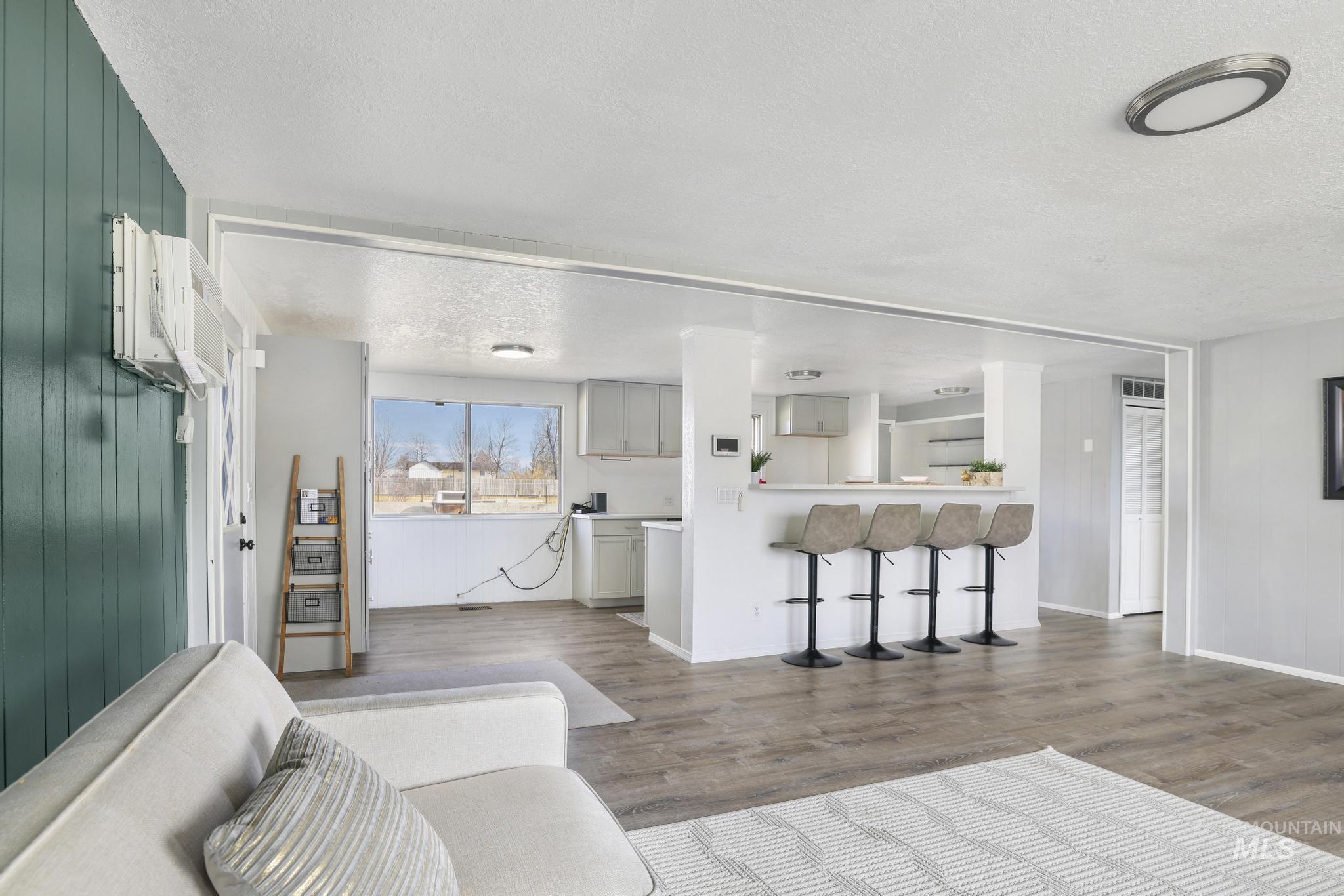 1840 V St, Heyburn, Idaho 83336, 3 Bedrooms, 1 Bathroom, Residential For Sale, Price $265,000,MLS 98974404