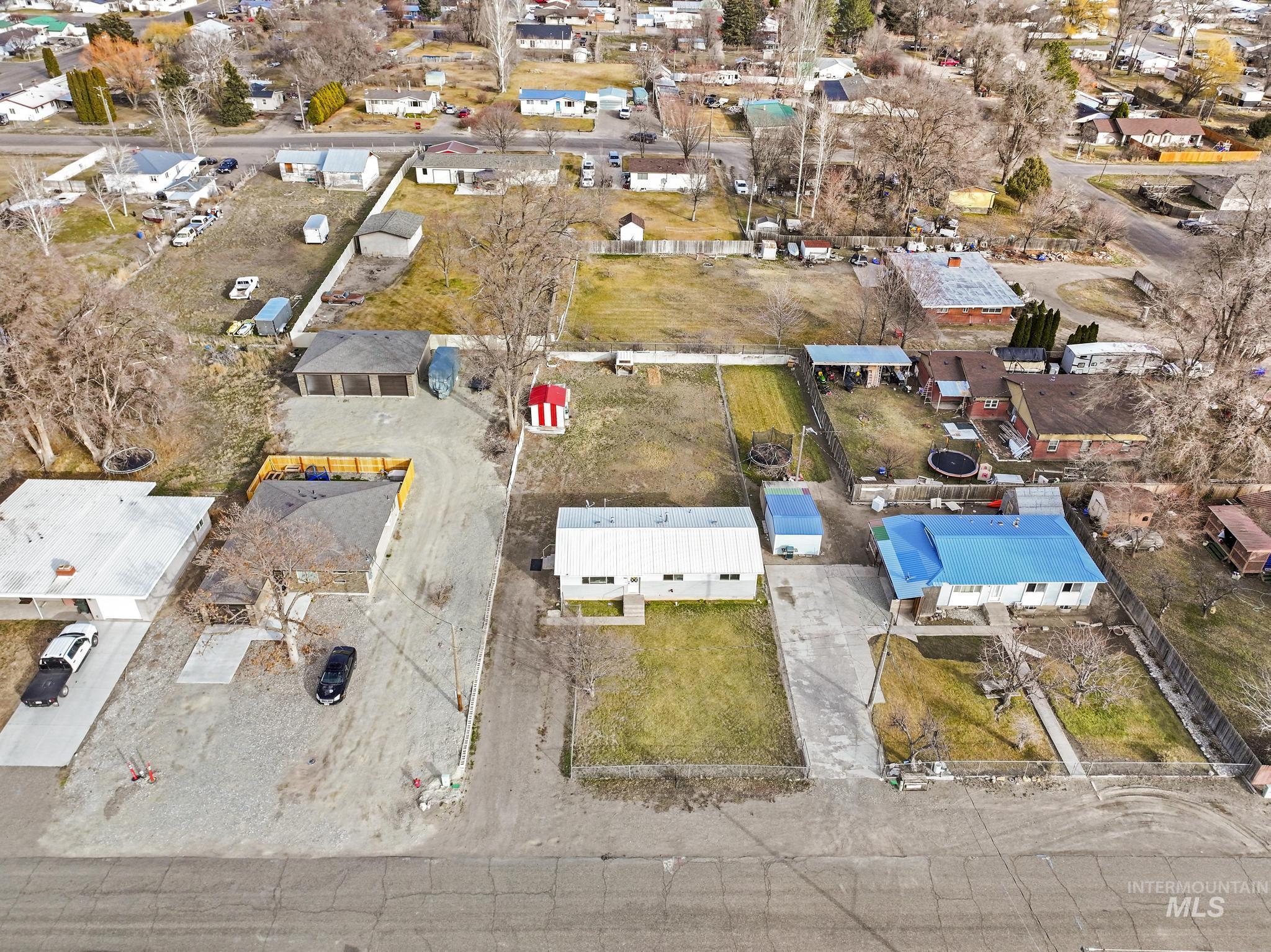 1840 V St, Heyburn, Idaho 83336, 3 Bedrooms, 1 Bathroom, Residential For Sale, Price $265,000,MLS 98974404