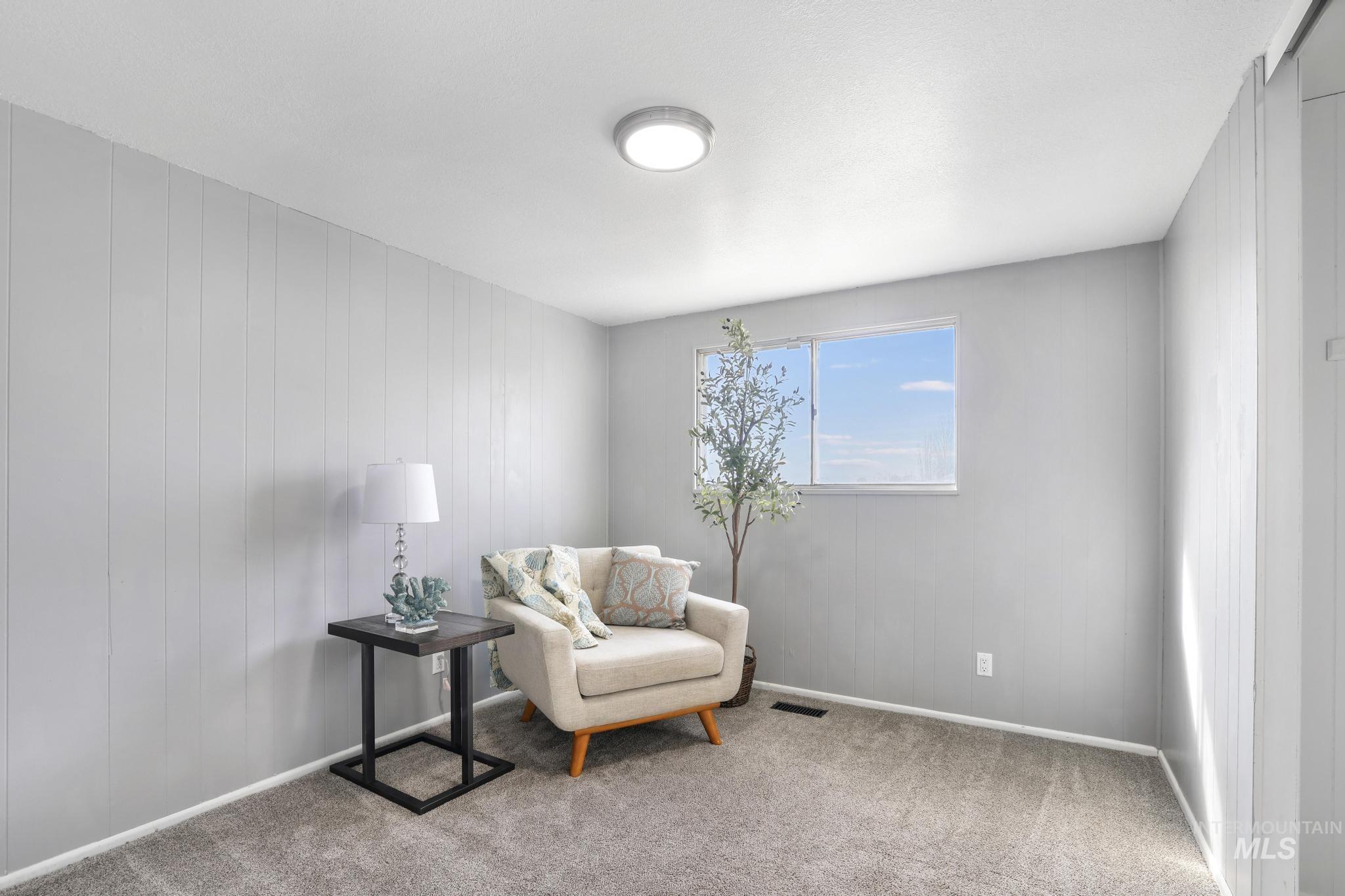 1840 V St, Heyburn, Idaho 83336, 3 Bedrooms, 1 Bathroom, Residential For Sale, Price $265,000,MLS 98974404