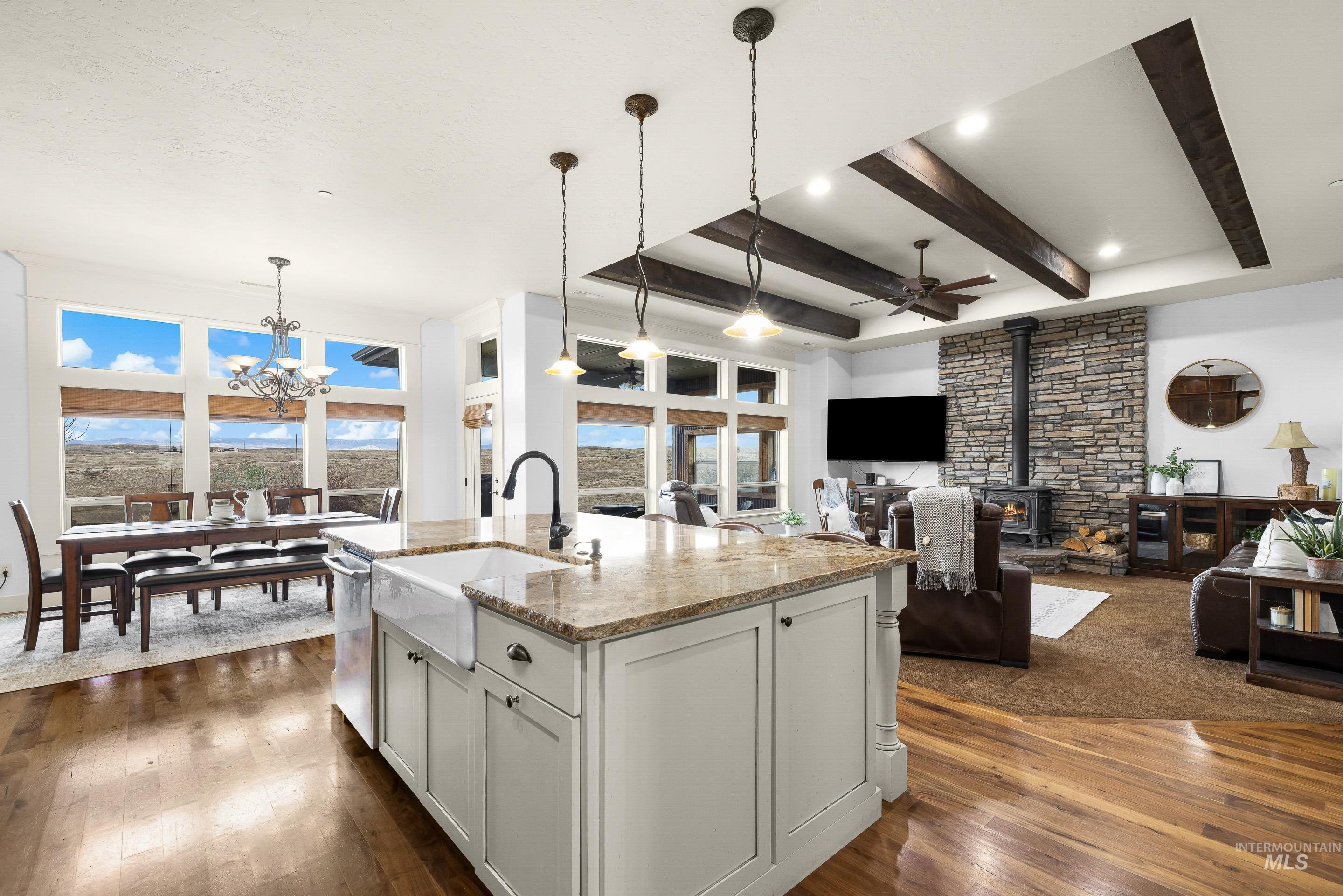 7521 N Grand Ridge Lane, Eagle, Idaho 83616, 3 Bedrooms, 2.5 Bathrooms, Residential For Sale, Price $999,000, 98974410