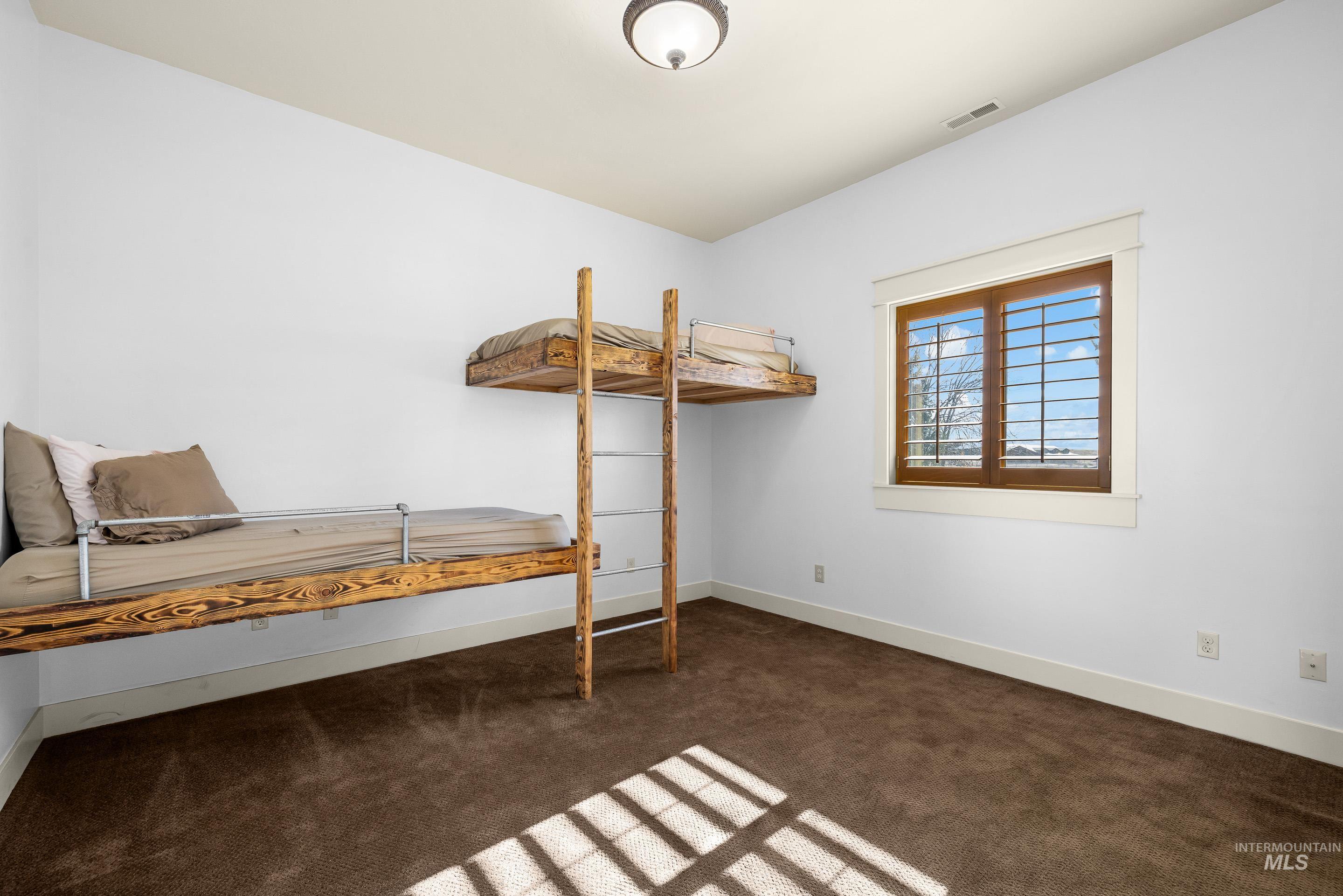 7521 N Grand Ridge Lane, Eagle, Idaho 83616, 3 Bedrooms, 2.5 Bathrooms, Residential For Sale, Price $1,100,000,MLS 98974410