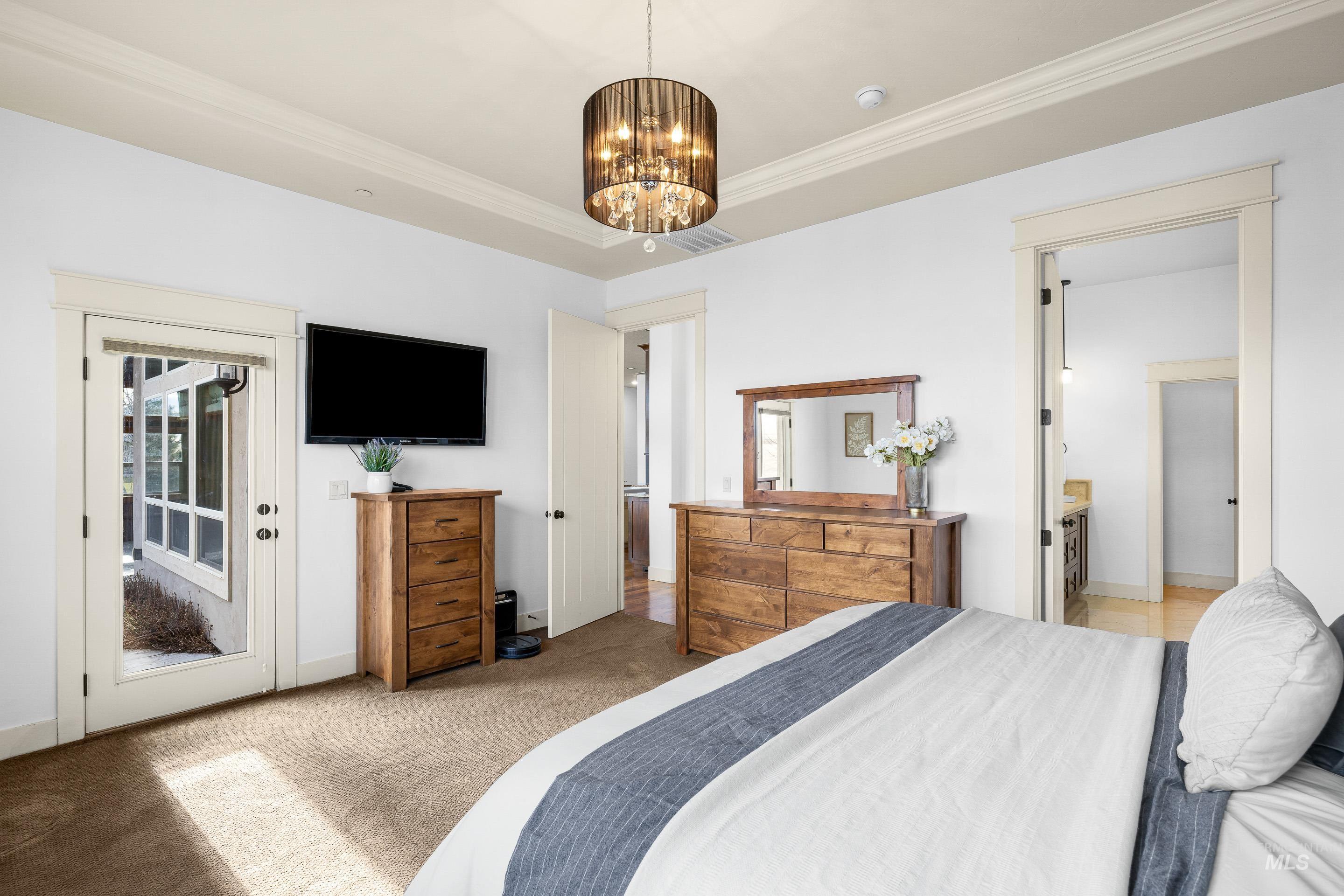 7521 N Grand Ridge Lane, Eagle, Idaho 83616, 3 Bedrooms, 2.5 Bathrooms, Residential For Sale, Price $1,100,000,MLS 98974410