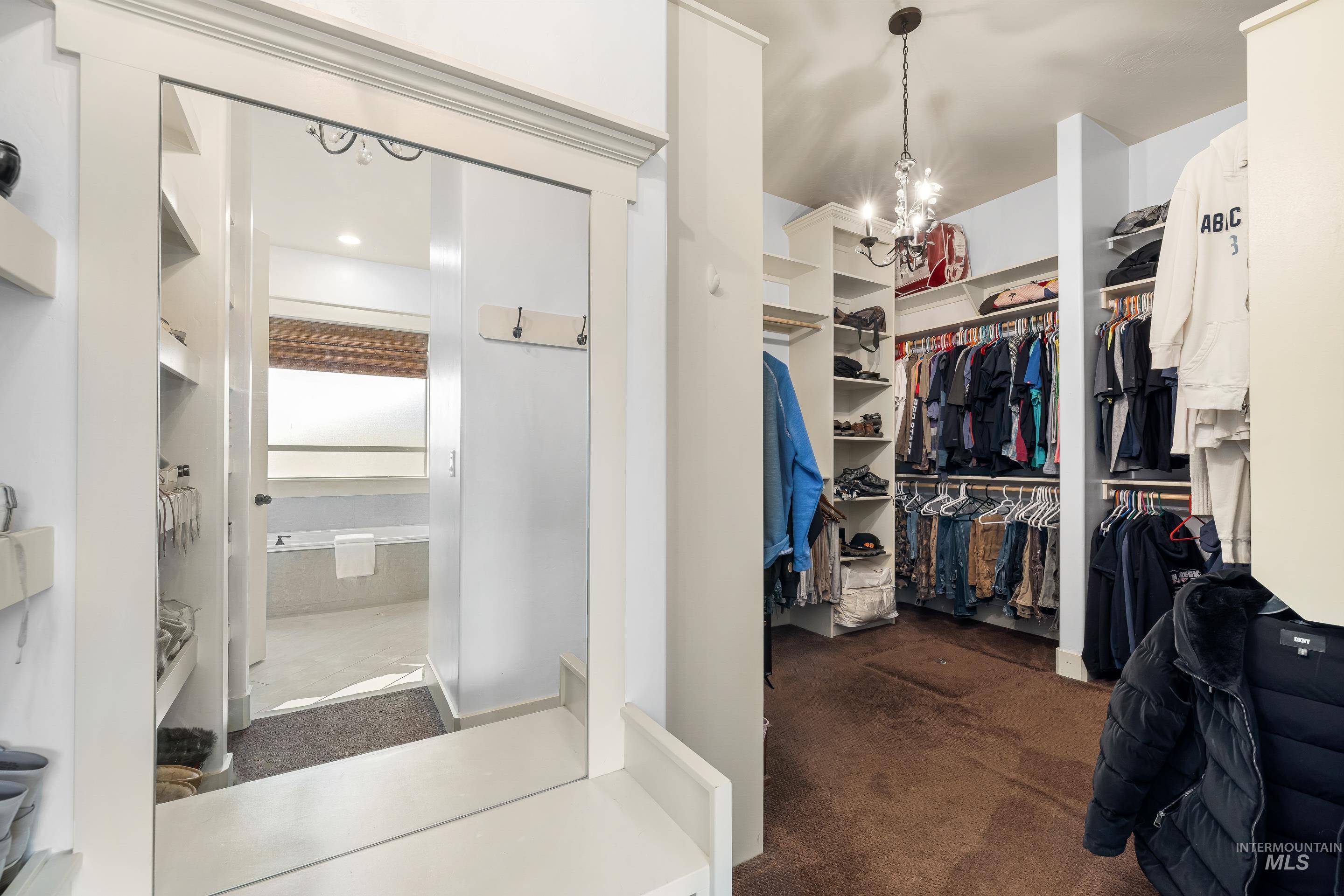 7521 N Grand Ridge Lane, Eagle, Idaho 83616, 3 Bedrooms, 2.5 Bathrooms, Residential For Sale, Price $1,100,000,MLS 98974410