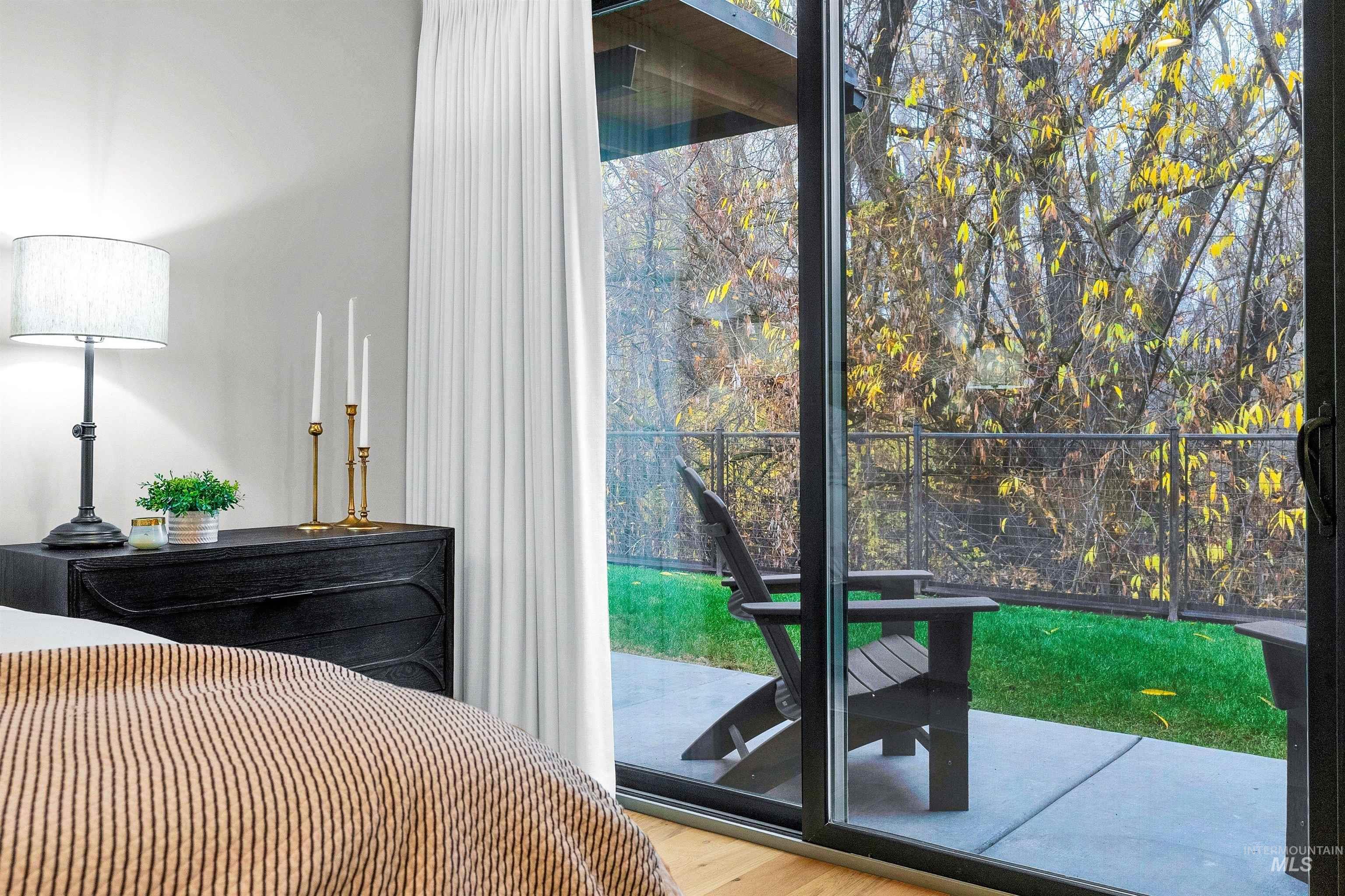 241 S Steel Farm Ave, Eagle, Idaho 83616-4561, 3 Bedrooms, 3 Bathrooms, Residential For Sale, Price $975,000,MLS 98974411