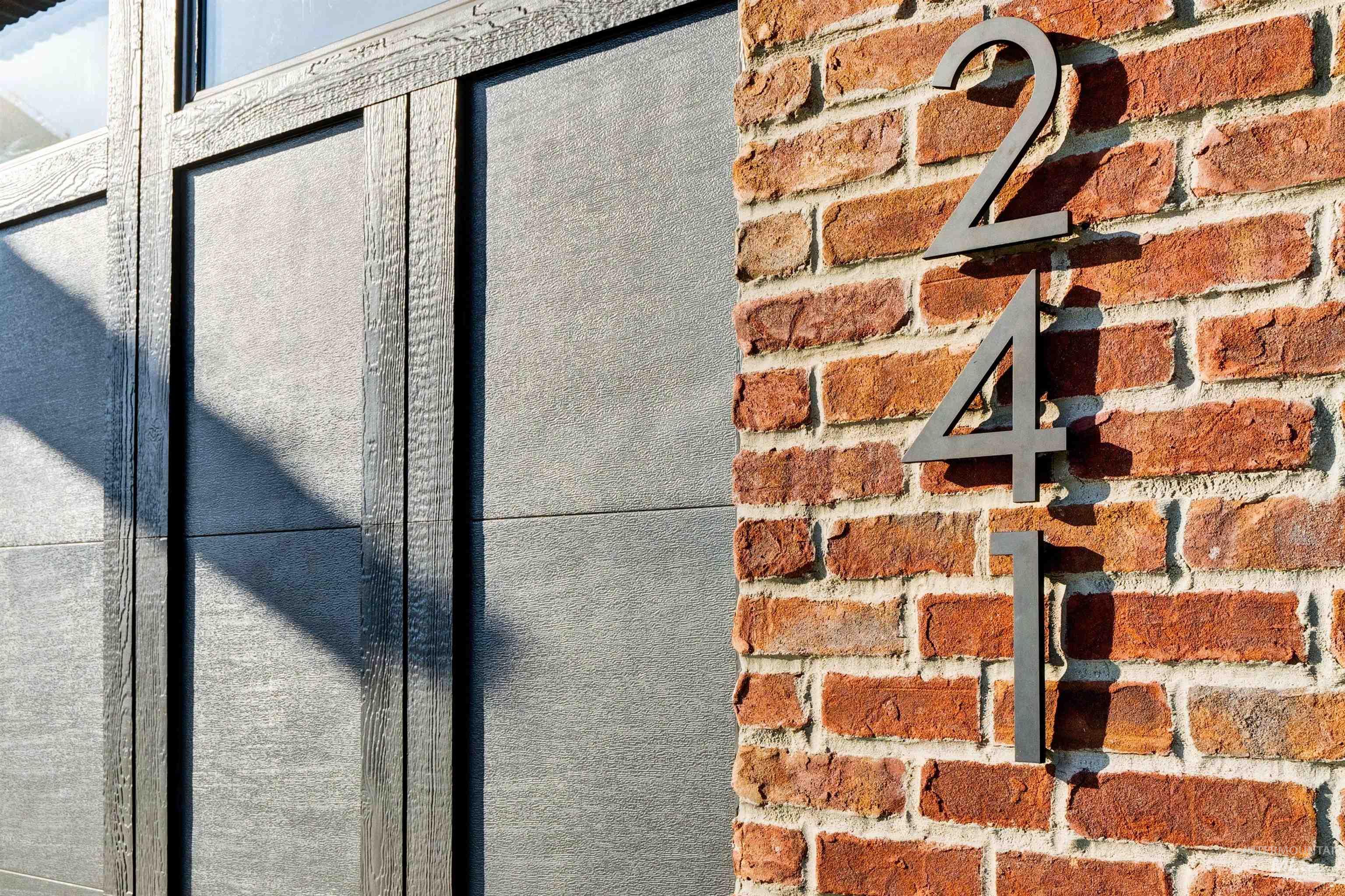 241 S Steel Farm Ave, Eagle, Idaho 83616-4561, 3 Bedrooms, 3 Bathrooms, Residential For Sale, Price $975,000,MLS 98974411