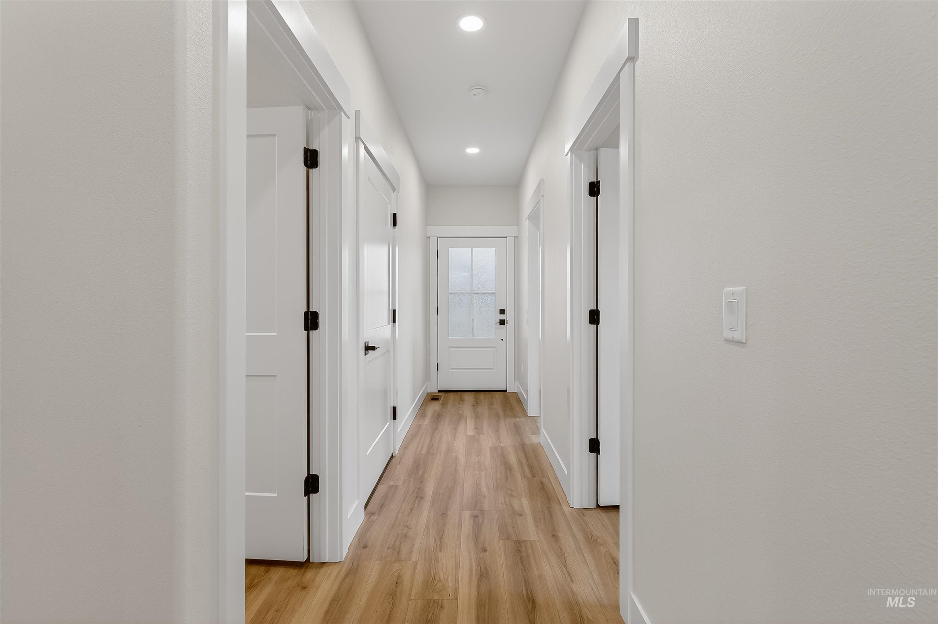 606 Warner Ave, Lewiston, Idaho 83501, 3 Bedrooms, 2 Bathrooms, Residential For Sale, Price $450,000, 98974412