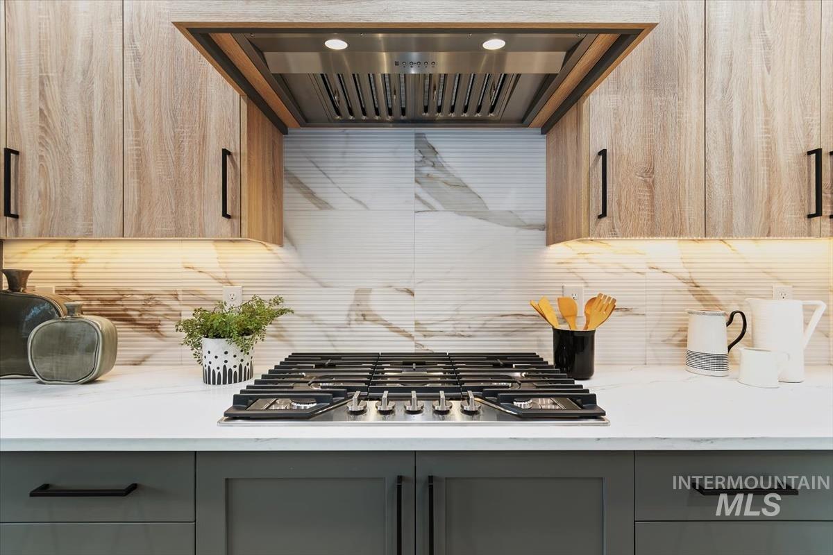 357 W. Flour Mill Ct., Middleton, Idaho 83644, 3 Bedrooms, 2.5 Bathrooms, Residential For Sale, Price $712,900,MLS 98974416