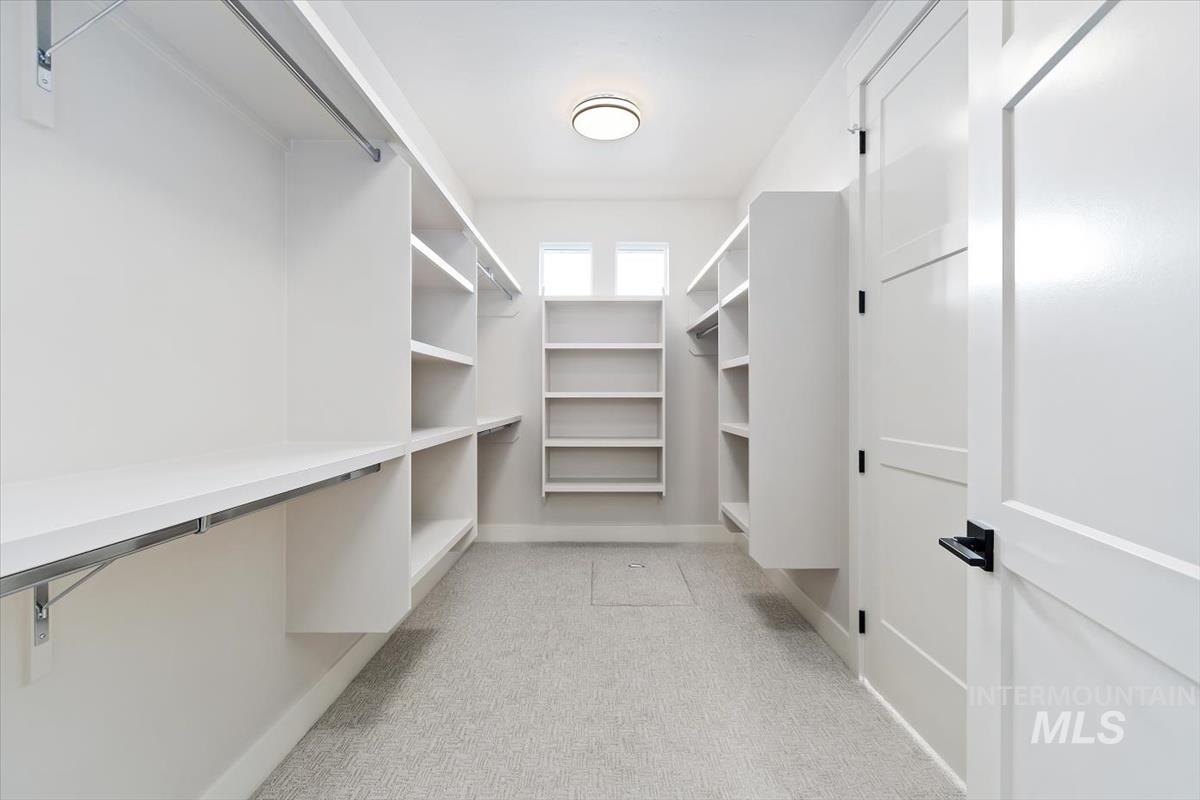 357 W. Flour Mill Ct., Middleton, Idaho 83644, 3 Bedrooms, 2.5 Bathrooms, Residential For Sale, Price $712,900,MLS 98974416