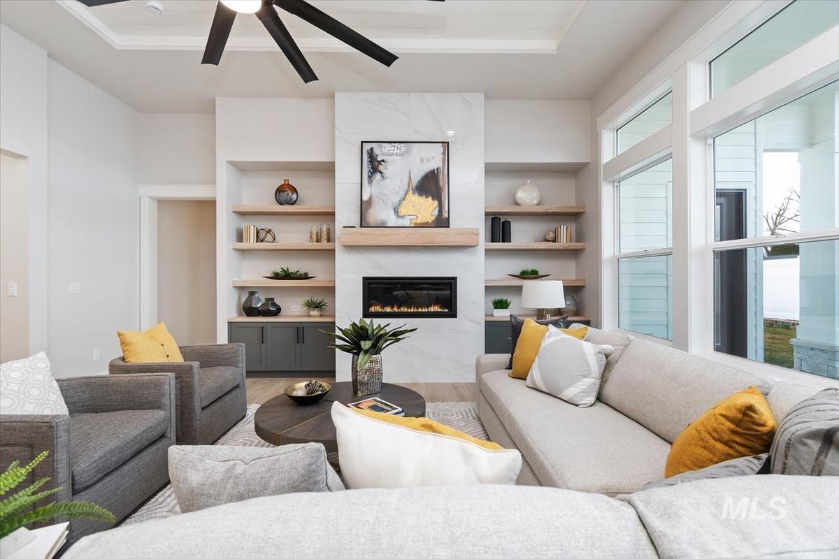 357 W. Flour Mill Ct., Middleton, Idaho 83644, 3 Bedrooms, 2.5 Bathrooms, Residential For Sale, Price $712,900,MLS 98974416