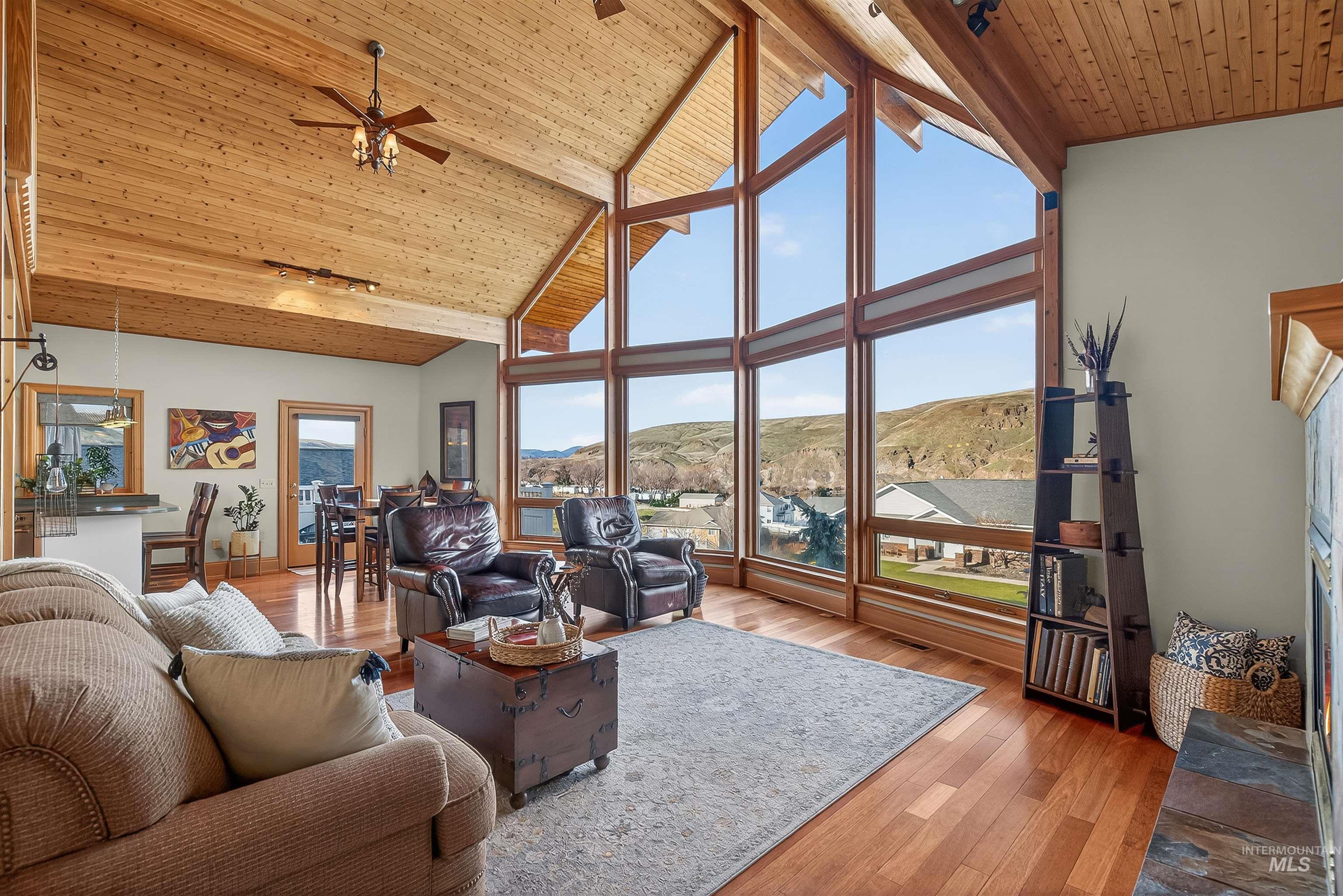 66 Appleford Court, Asotin, Washington 99402, 3 Bedrooms, 3 Bathrooms, Residential For Sale, Price $624,900,MLS 98974419