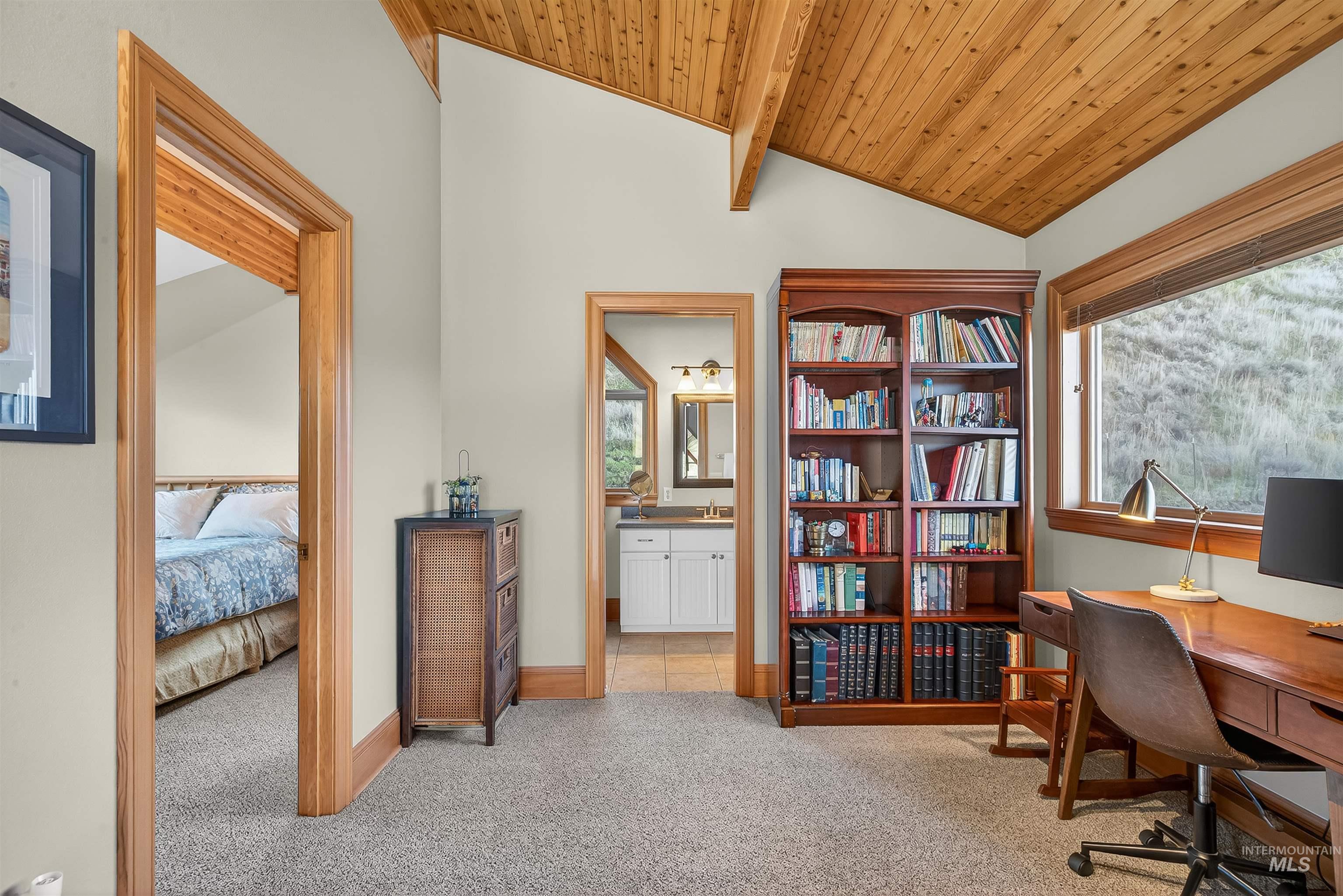 66 Appleford Court, Asotin, Washington 99402, 3 Bedrooms, 3 Bathrooms, Residential For Sale, Price $584,900,MLS 98974419
