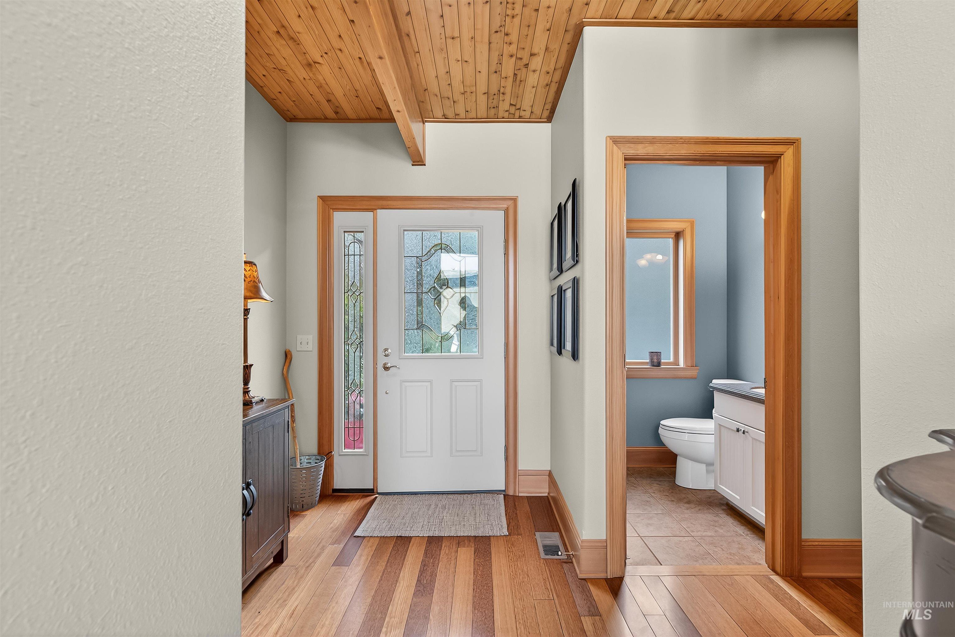 66 Appleford Court, Asotin, Washington 99402, 3 Bedrooms, 3 Bathrooms, Residential For Sale, Price $624,900,MLS 98974419