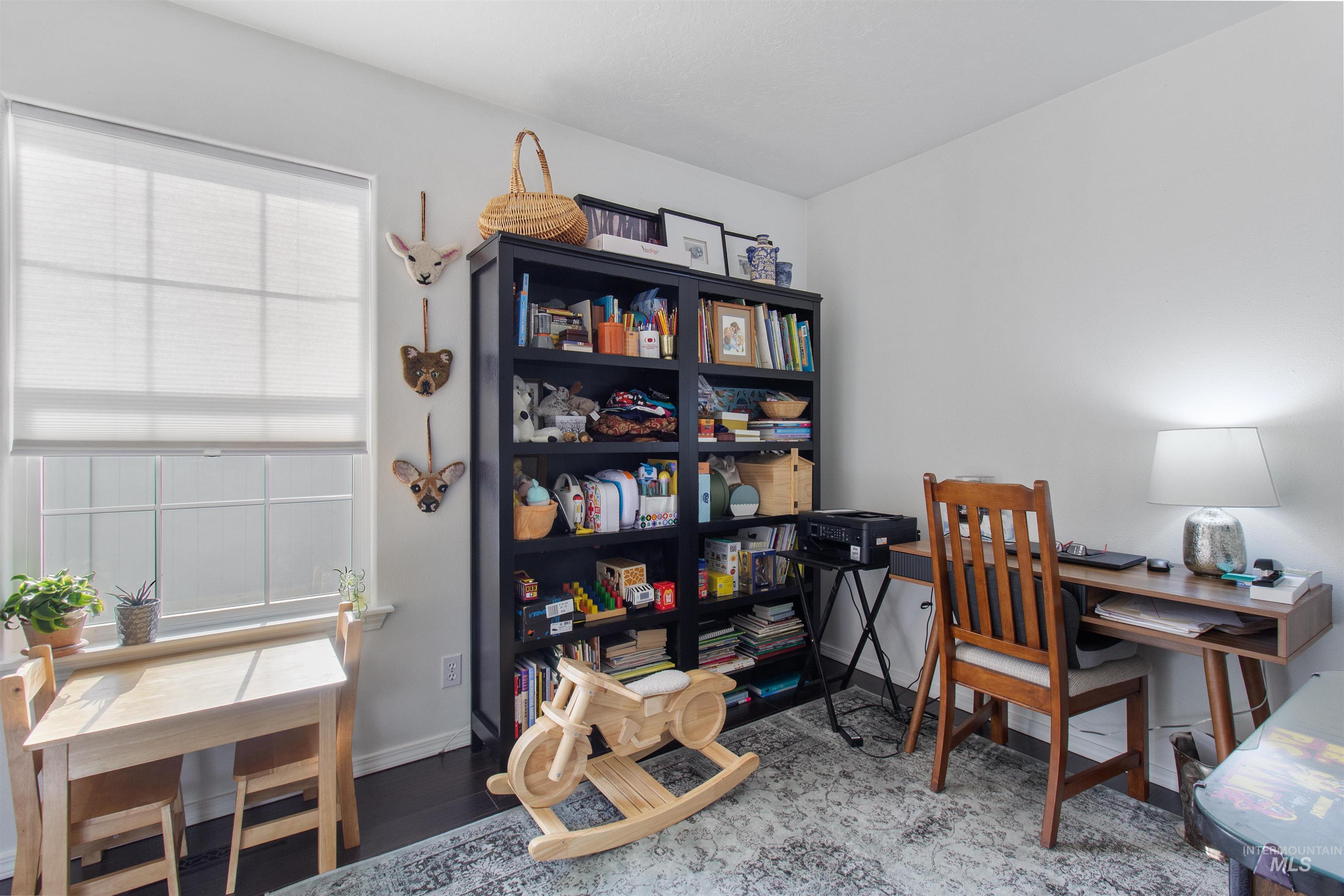 959 Cypress Way, Twin Falls, Idaho 83301-6777, 4 Bedrooms, 2 Bathrooms, Residential For Sale, Price $374,500, 98974420