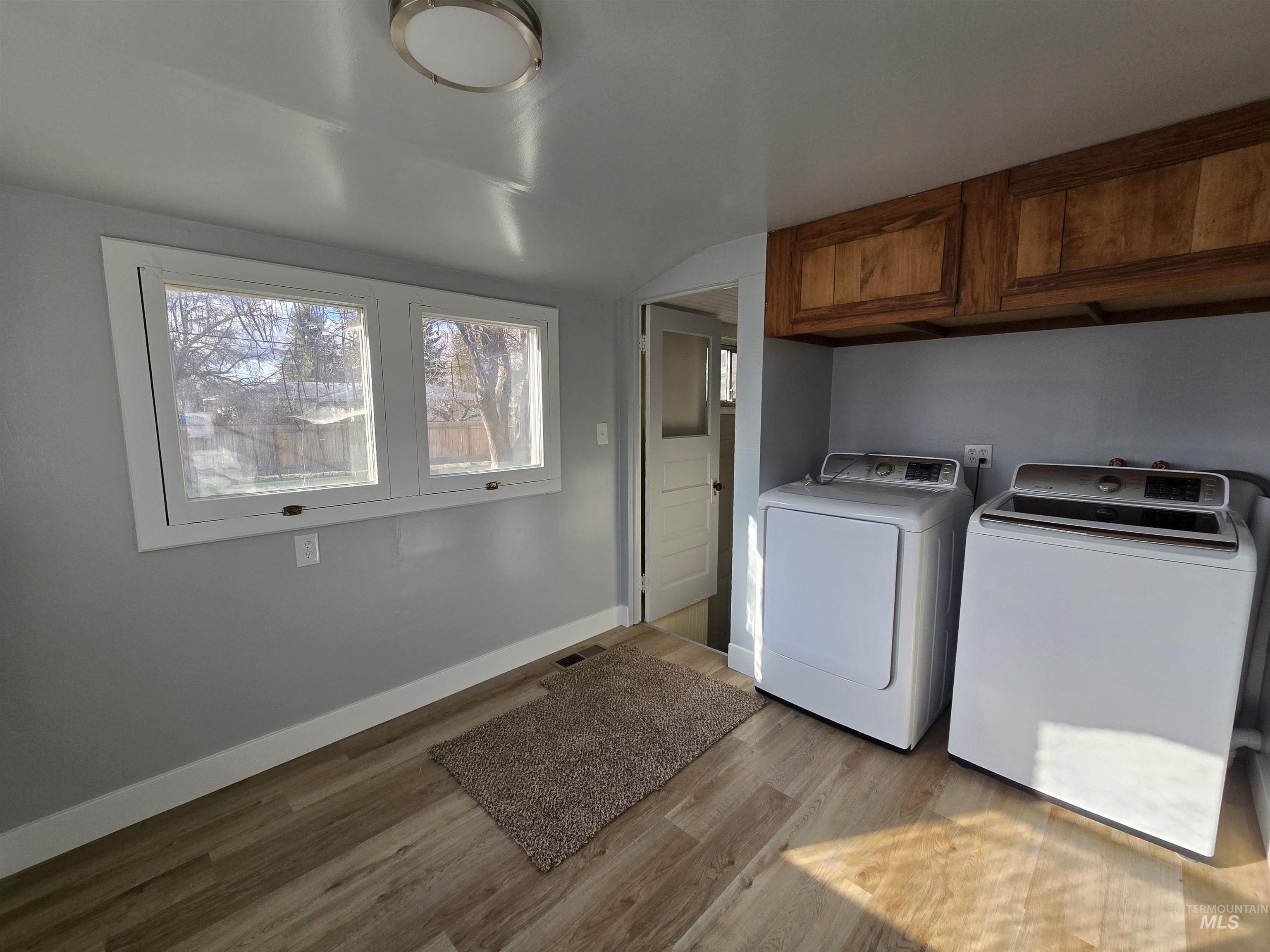 1073 W 5th, Weiser, Idaho 83672, 3 Bedrooms, 1 Bathroom, Residential For Sale, Price $340,000,MLS 98974423