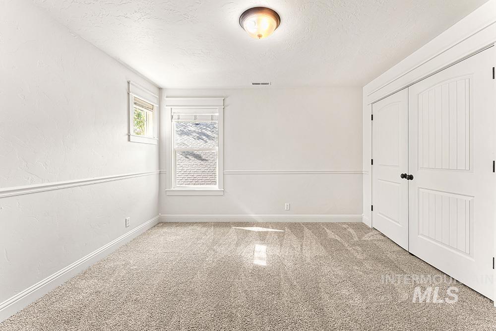 1708 E Sagemoor Dr, Meridian, Idaho 83642, 4 Bedrooms, 2.5 Bathrooms, Residential For Sale, Price $485,000,MLS 98974428